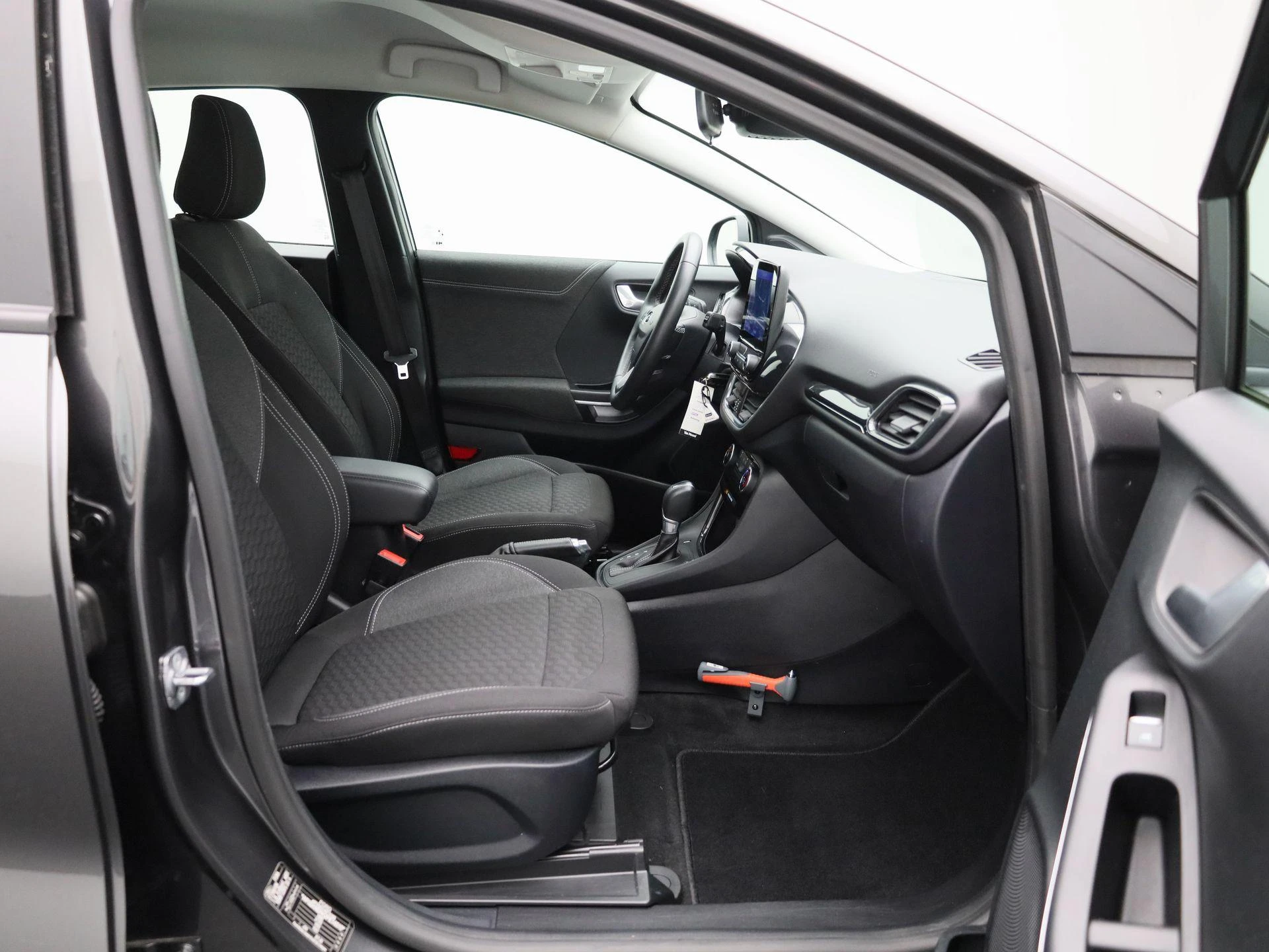 Ford-Puma-image-29