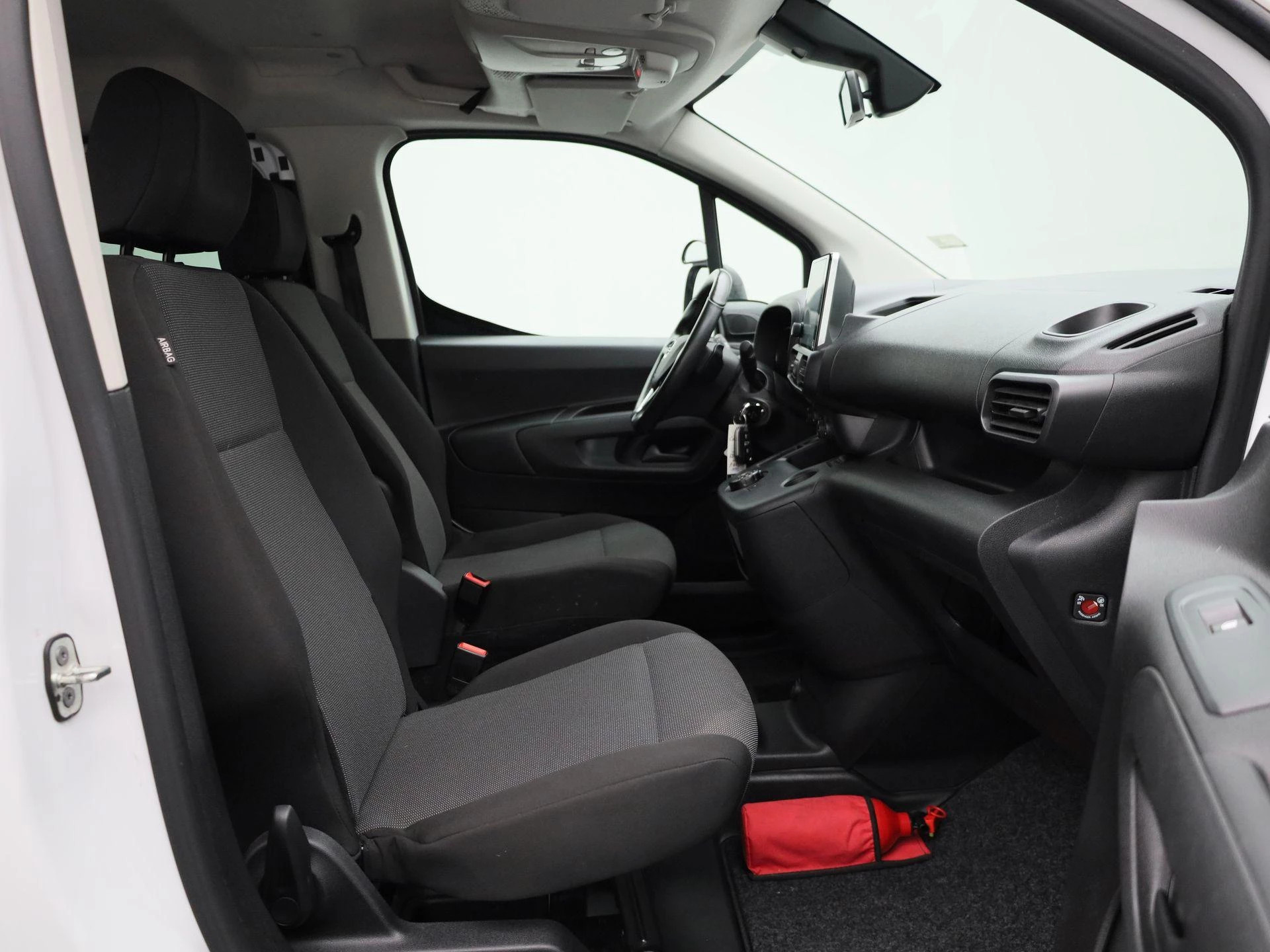 Opel-Combo-image-7