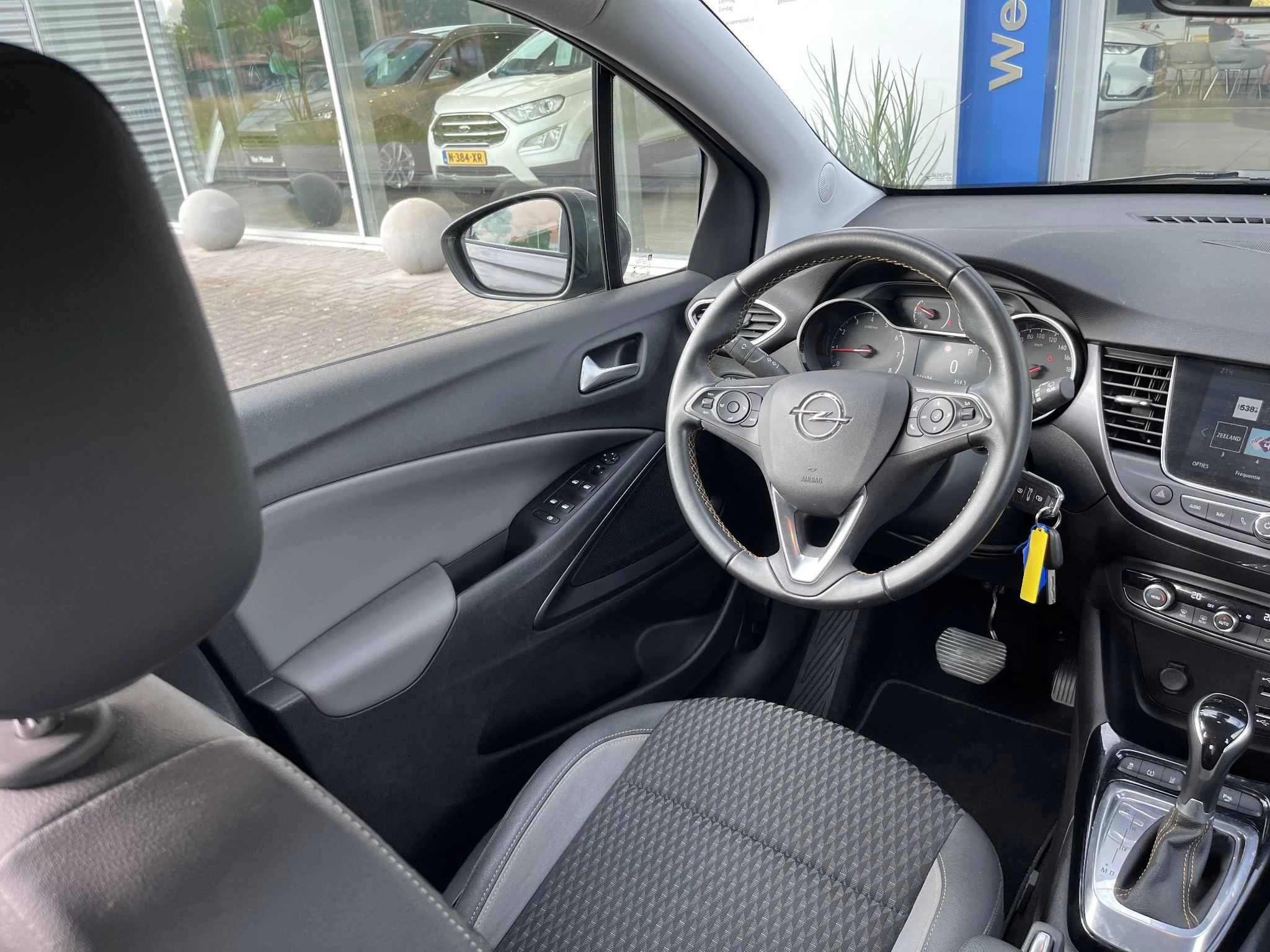 Opel-Crossland X-image-52
