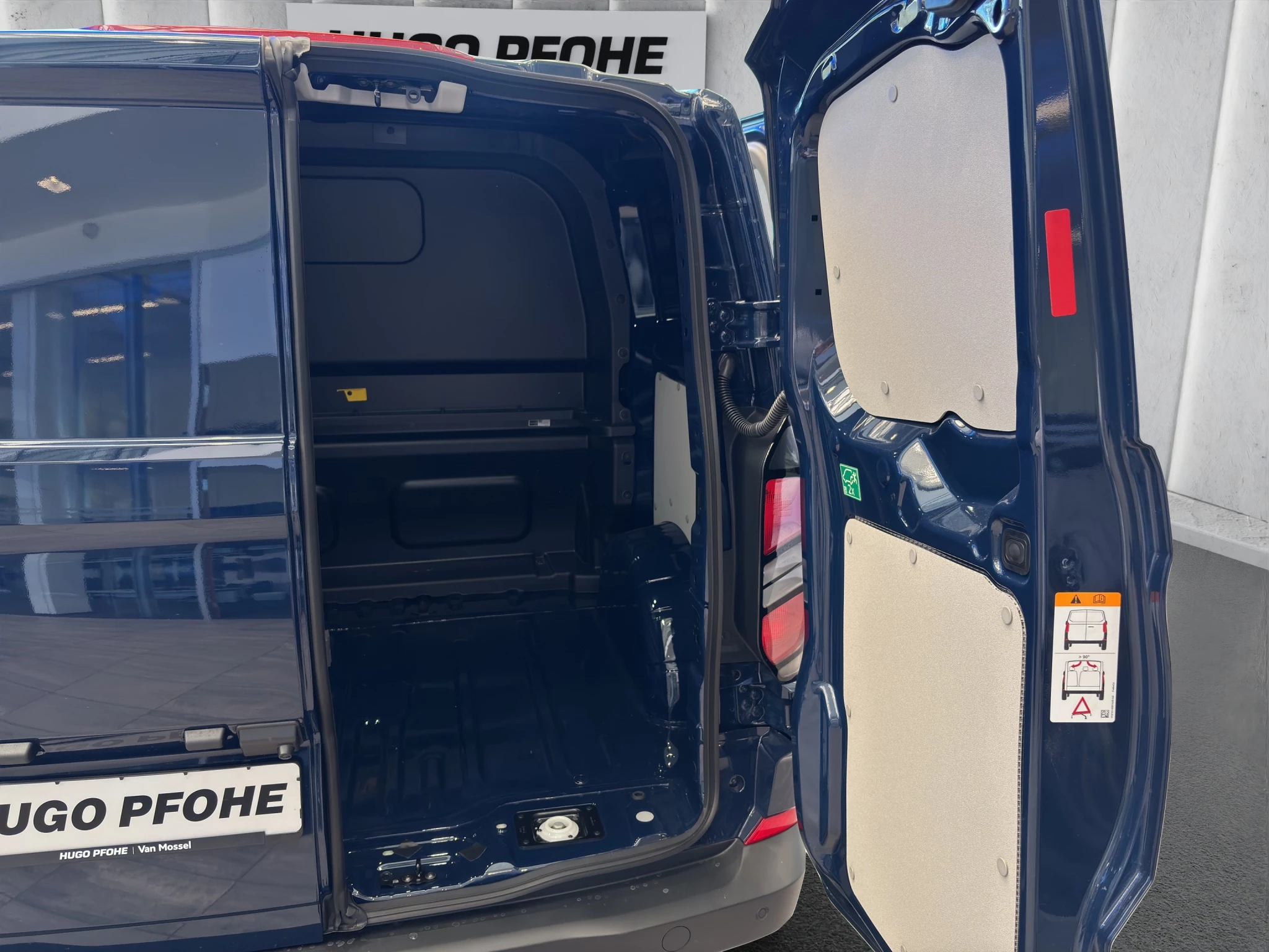 Ford-Transit Custom-image-17