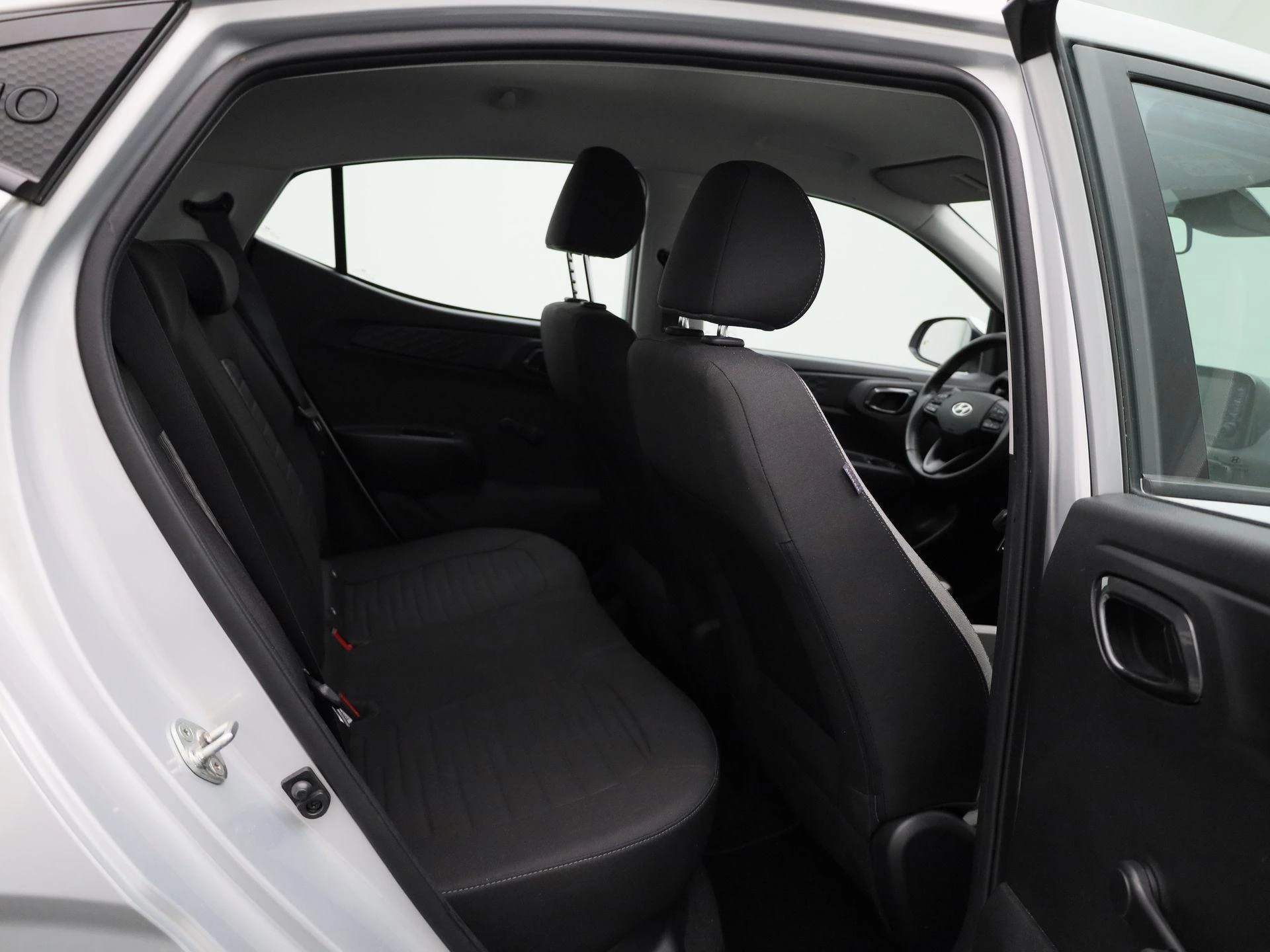 Hyundai-i10-image-32