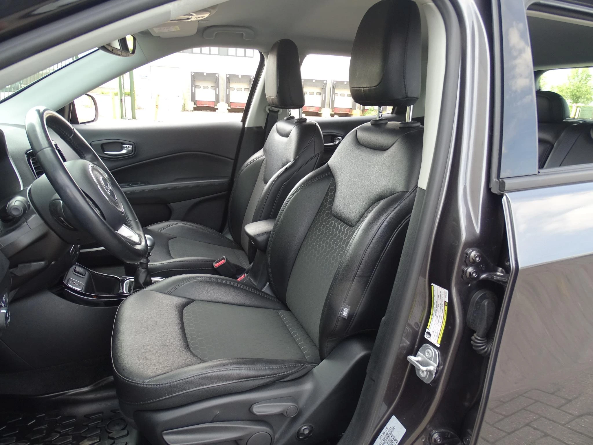 Jeep-Compass-image-10