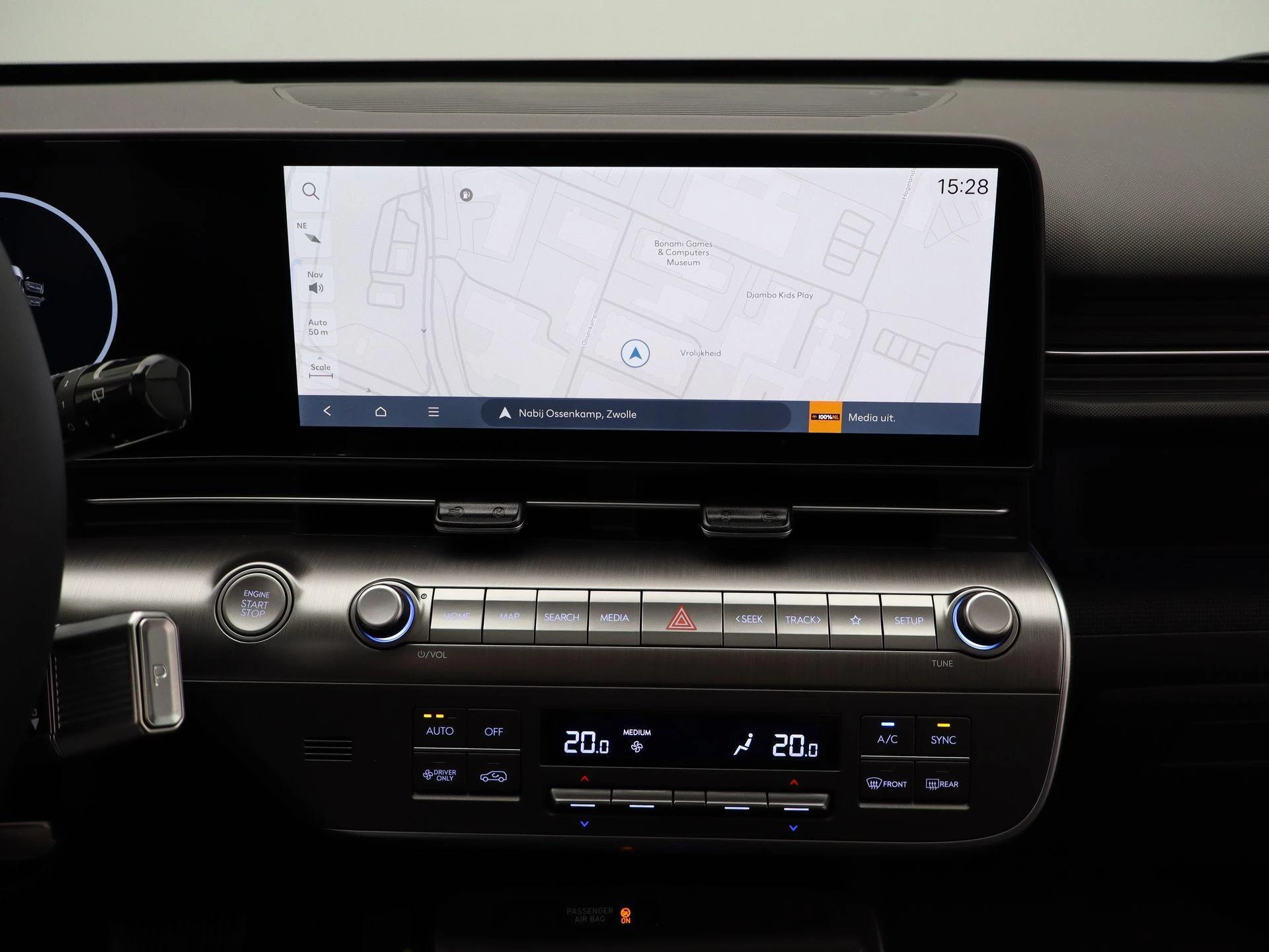 Hyundai Kona 1.6 GDI HEV Premium Sky