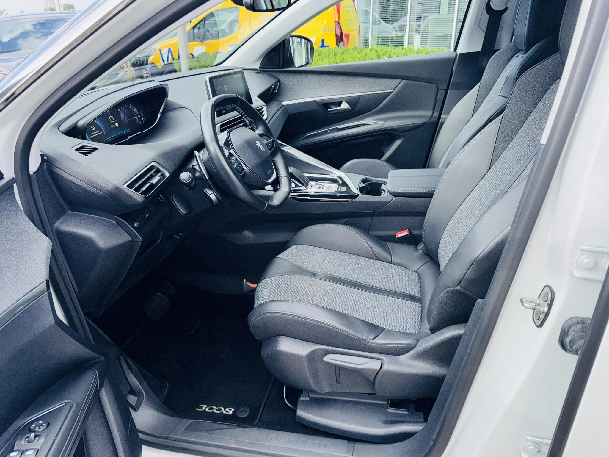 Peugeot-3008-image-7
