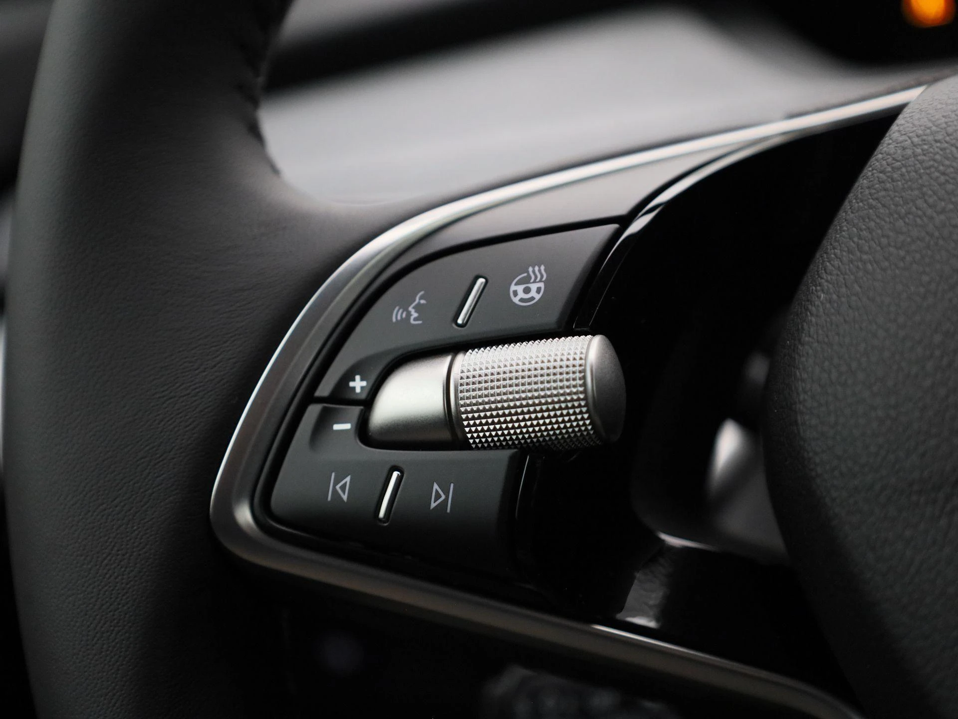 Škoda-Enyaq iV-image-15