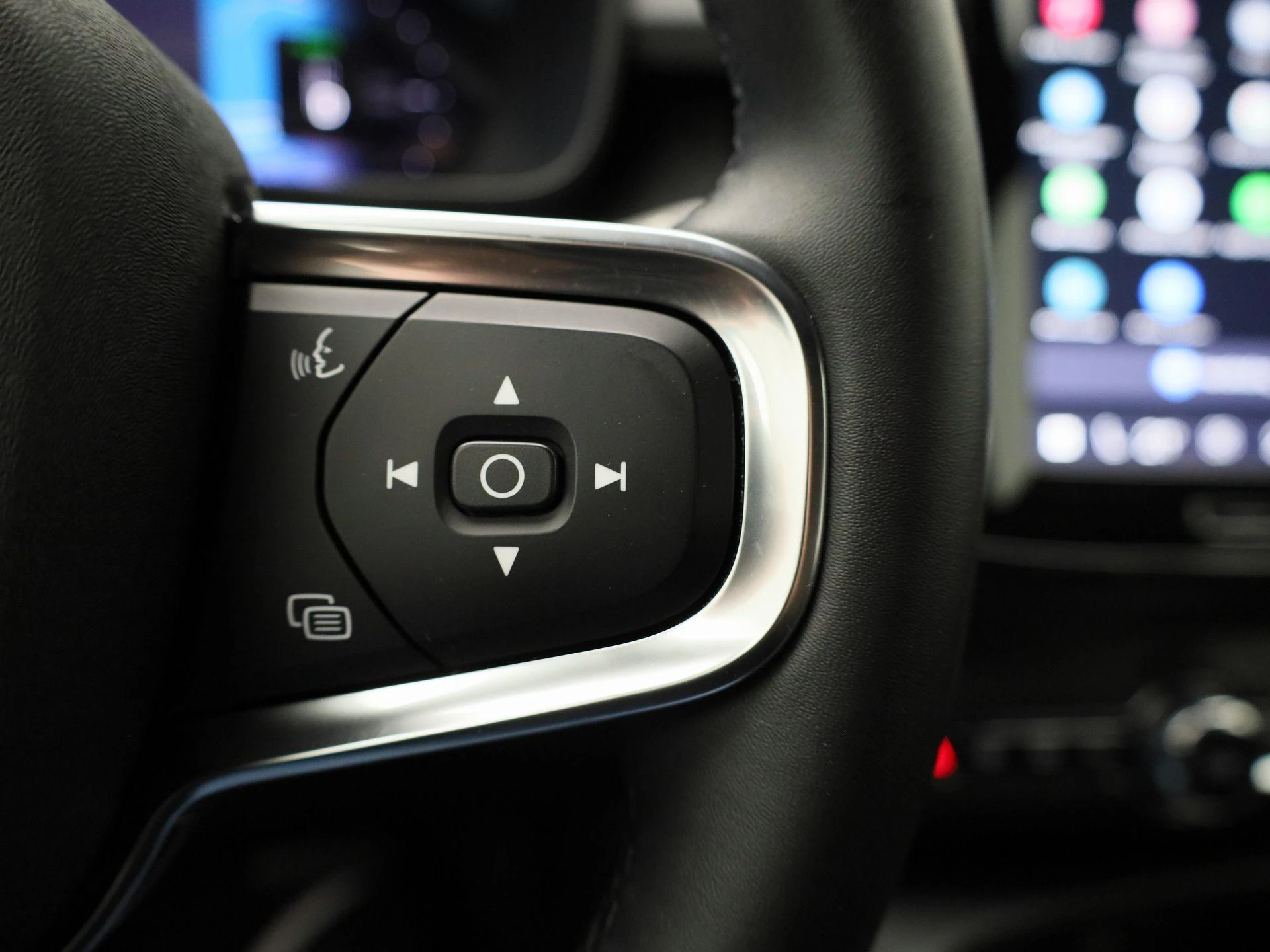 Volvo-XC40-image-18