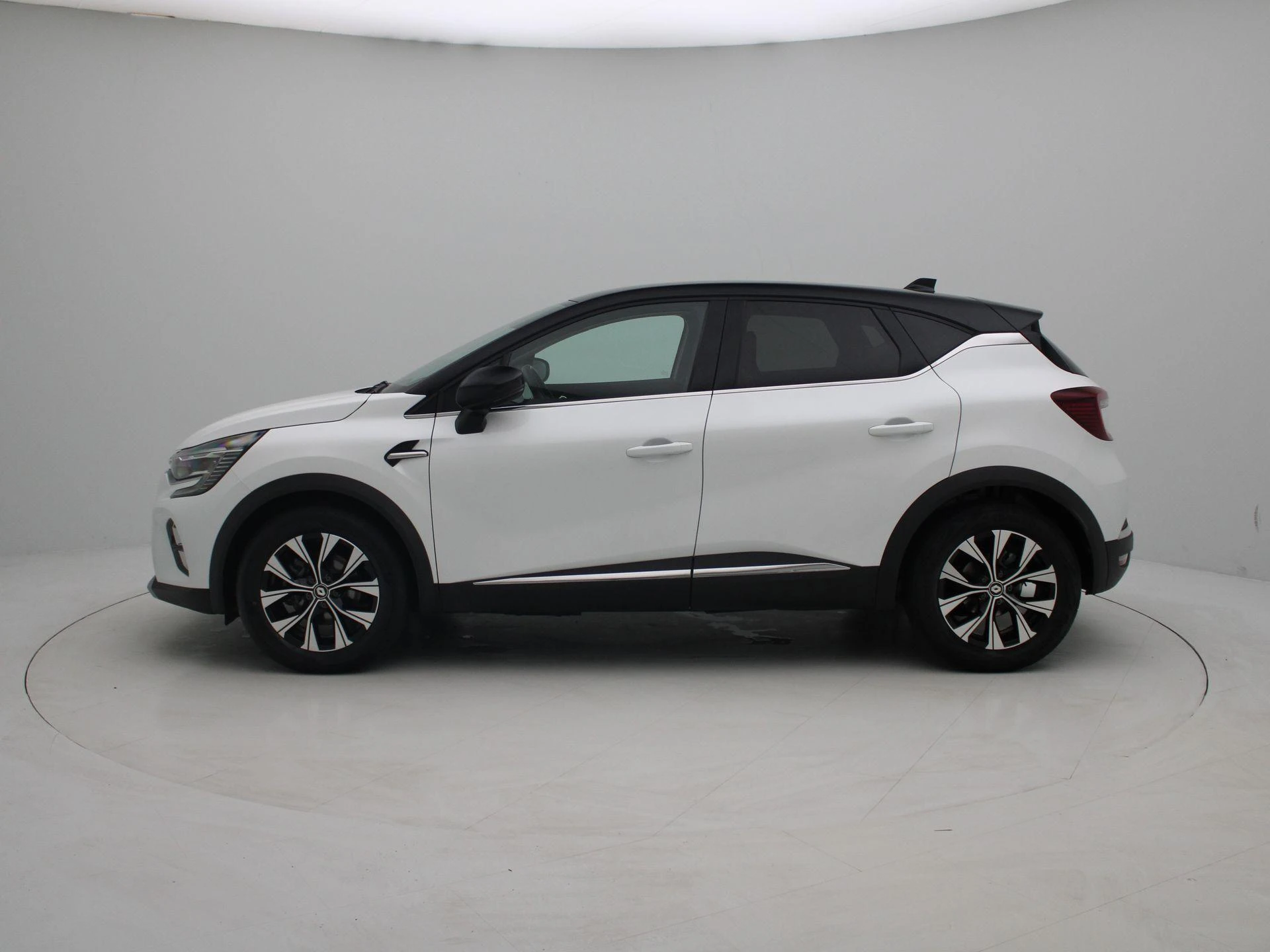 Renault-Captur-image-3