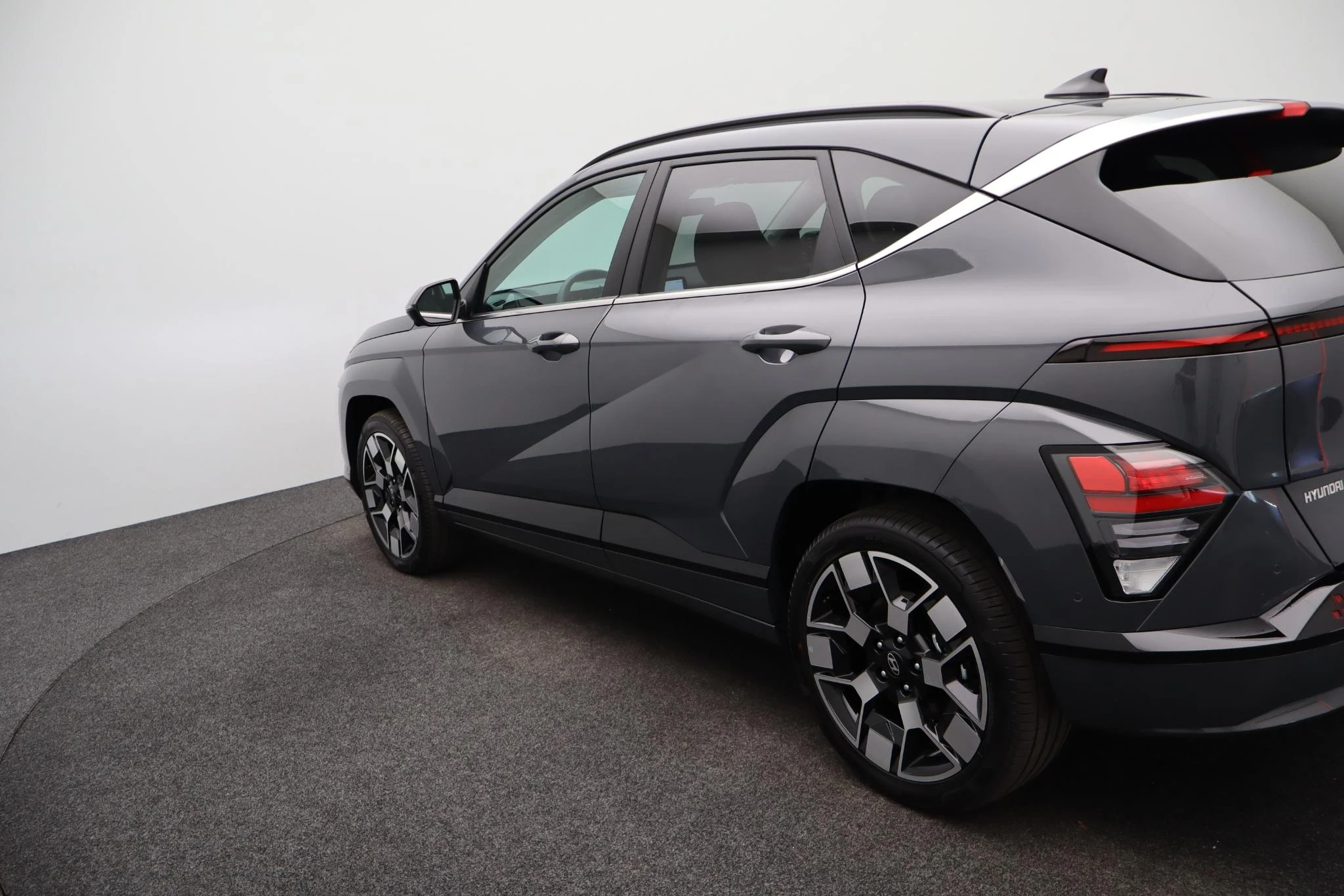 Hyundai-Kona-image-36