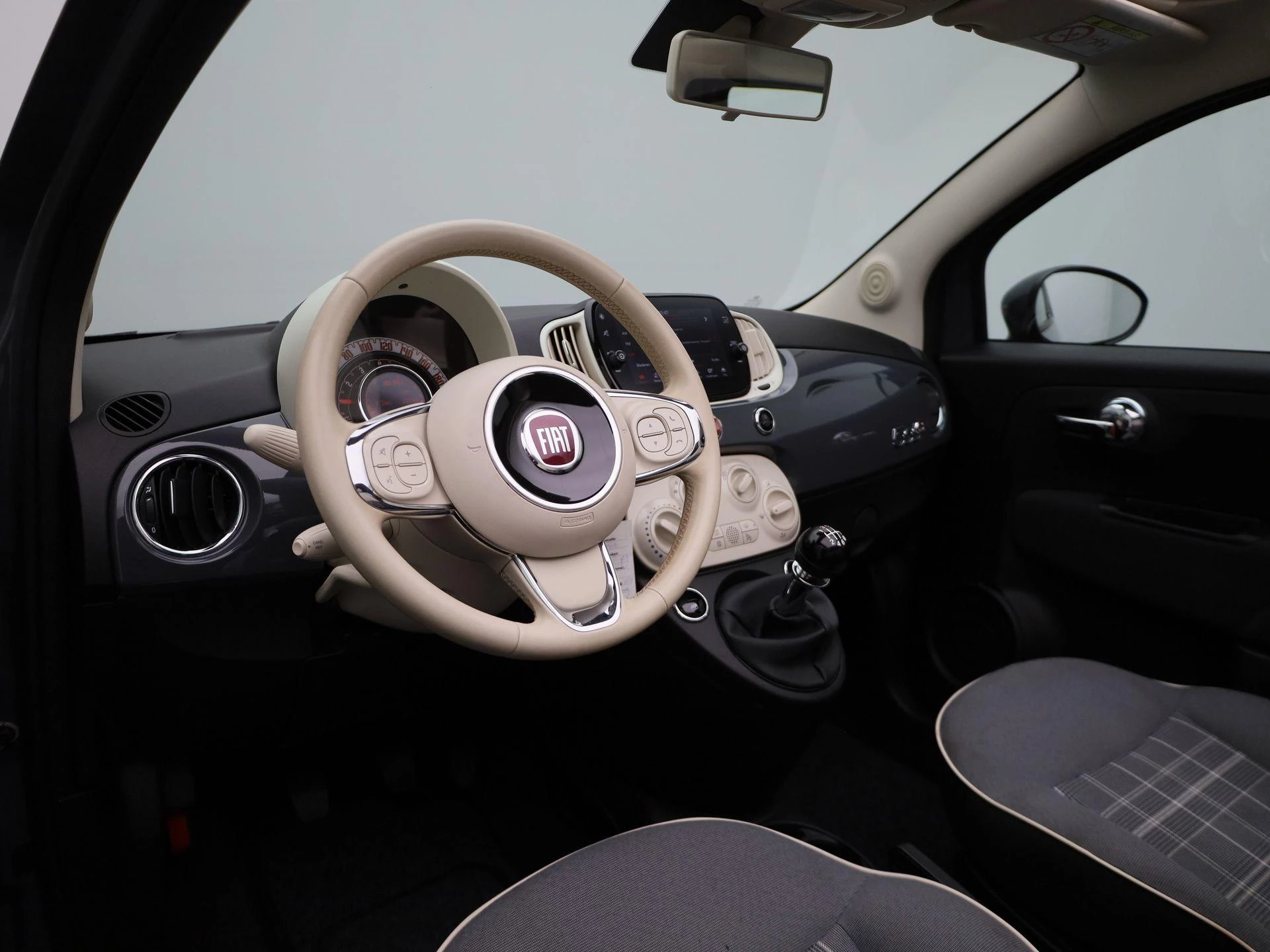 Fiat-500C-image-6
