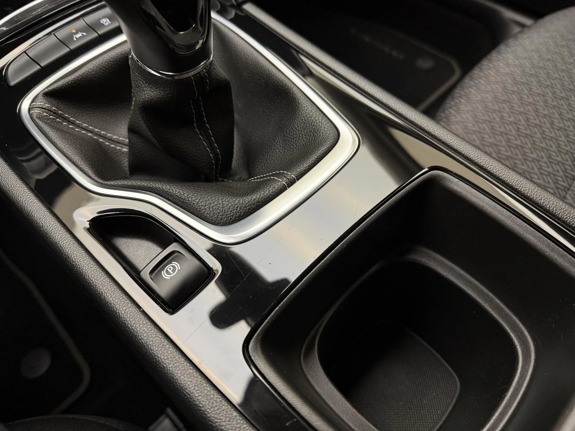 Opel-Insignia-image-22