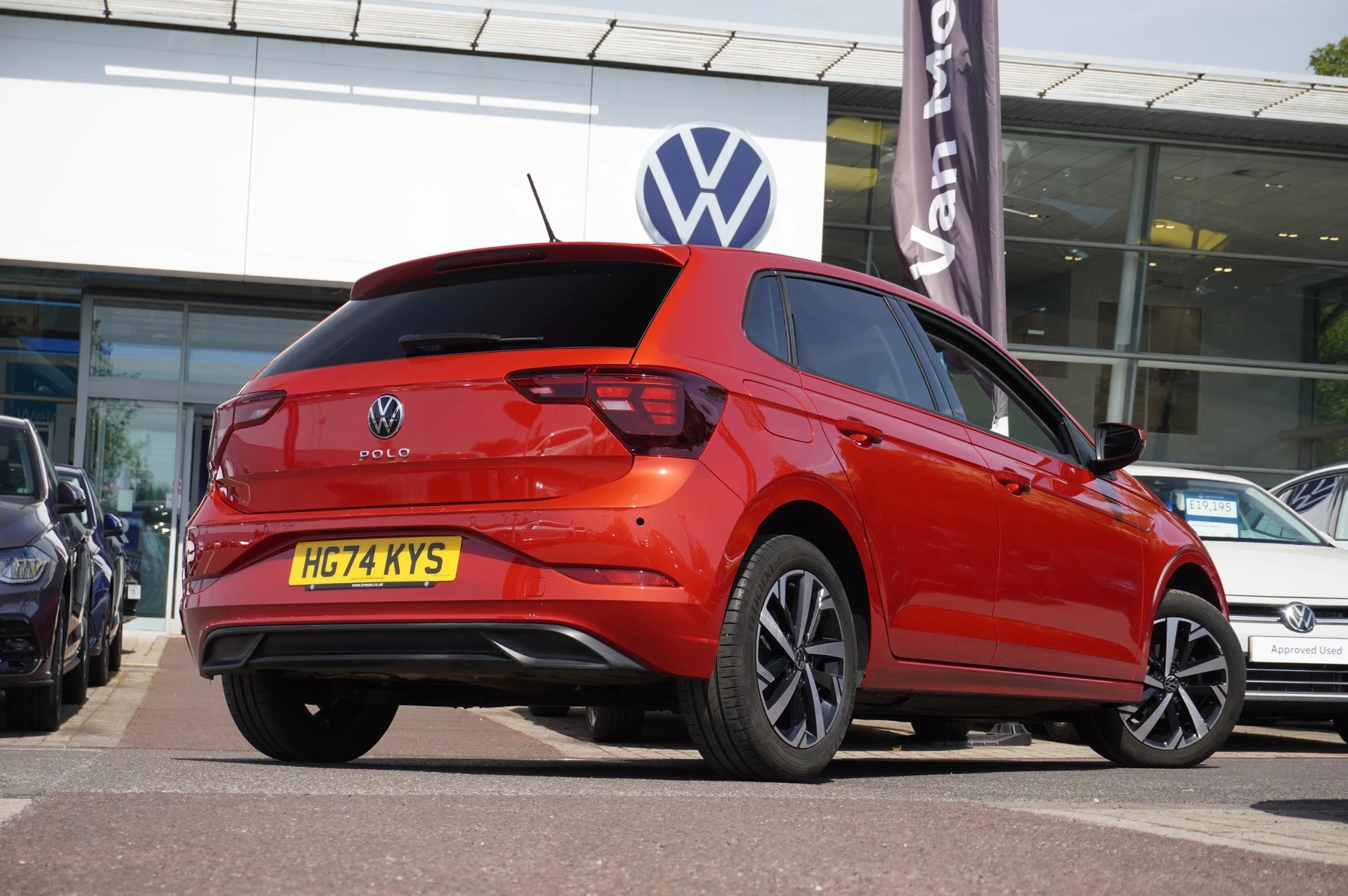 Volkswagen-Polo-image-15