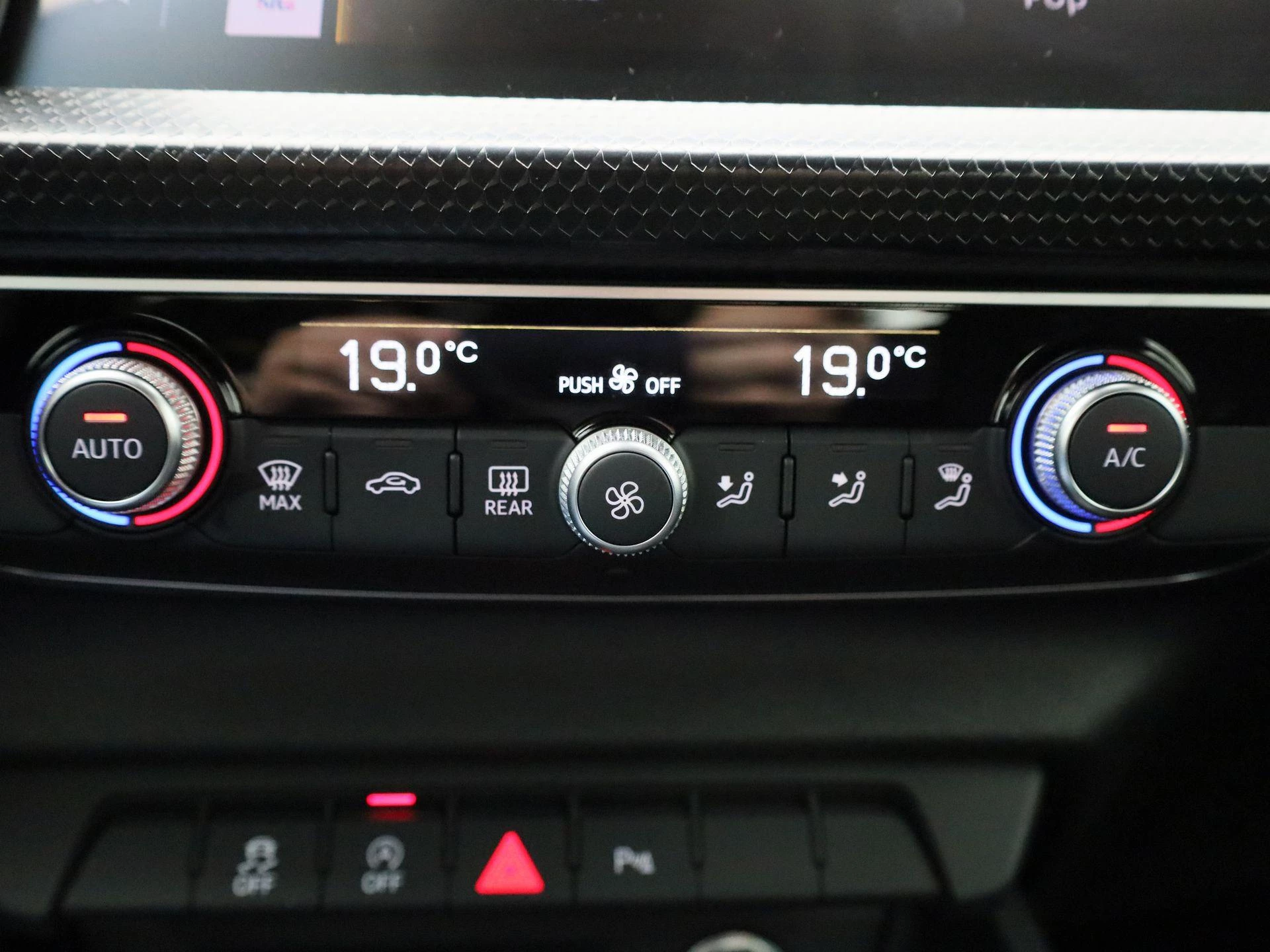 Audi-A1 Sportback-image-18