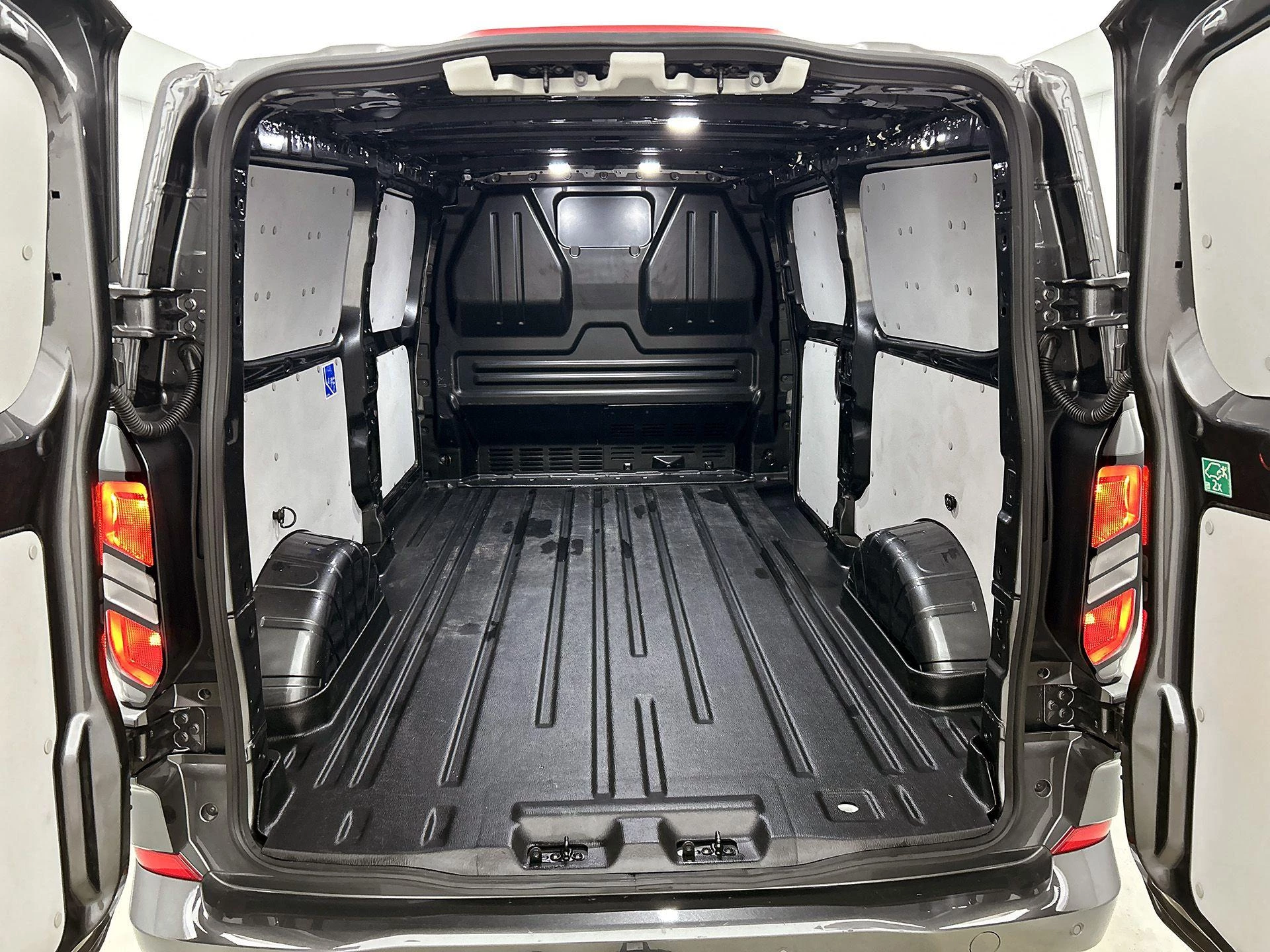 Ford Transit Custom 300 2.0 TDCI L2H1 Limited