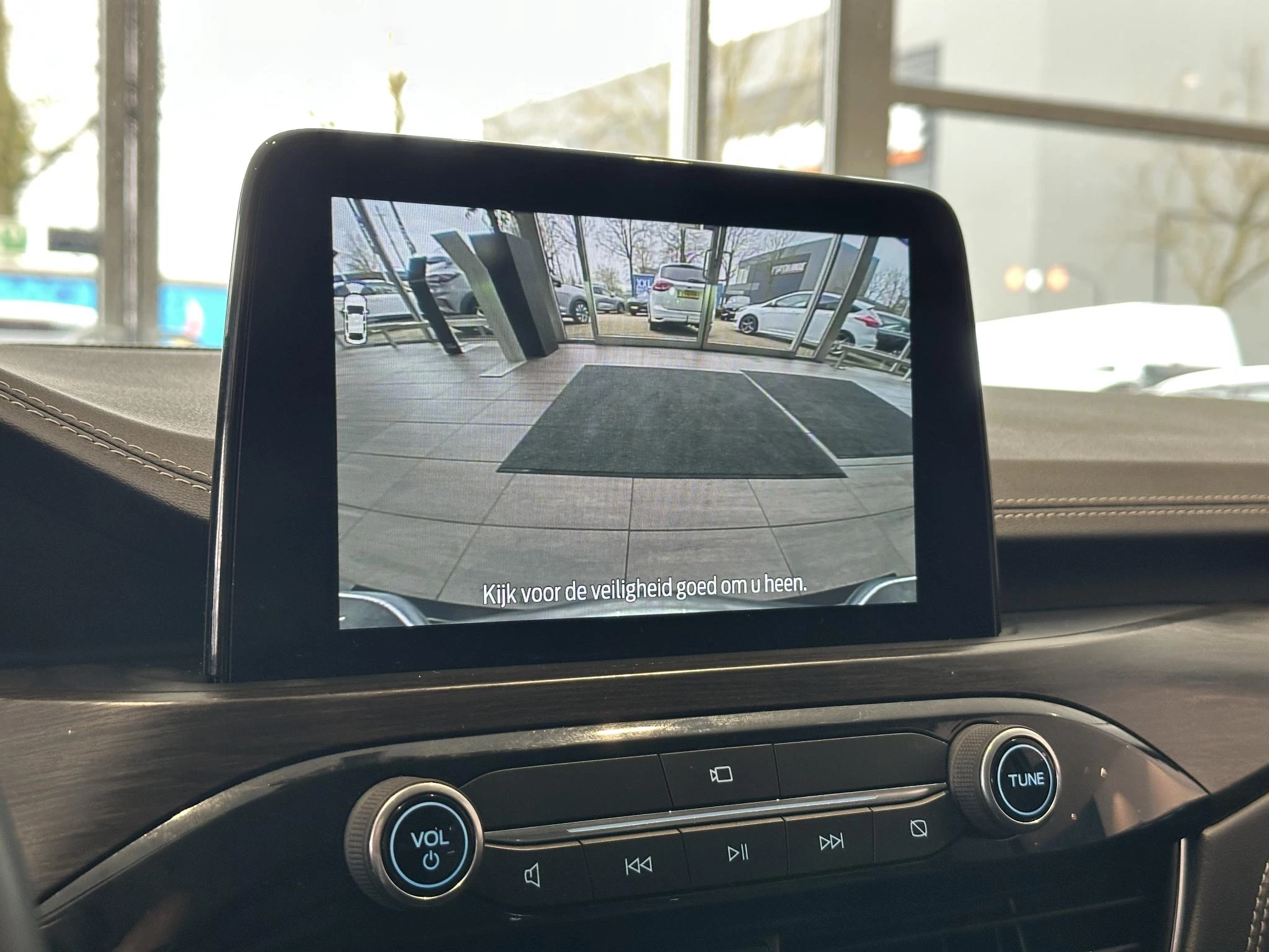 Ford-Kuga-image-18