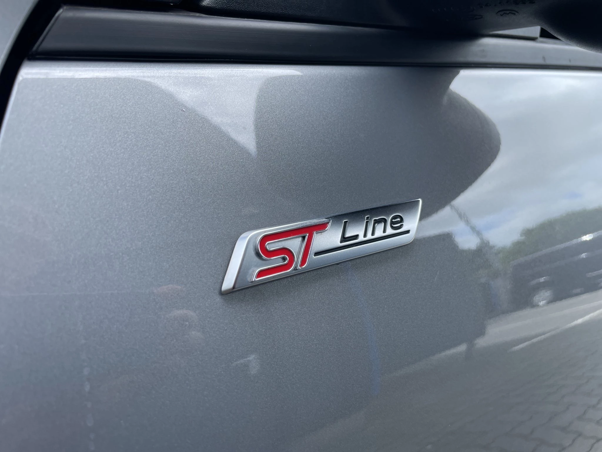 Ford Kuga ST-Line Plug-in*LED-MATRIX*KAM*NAVI*WINTER-PKT.