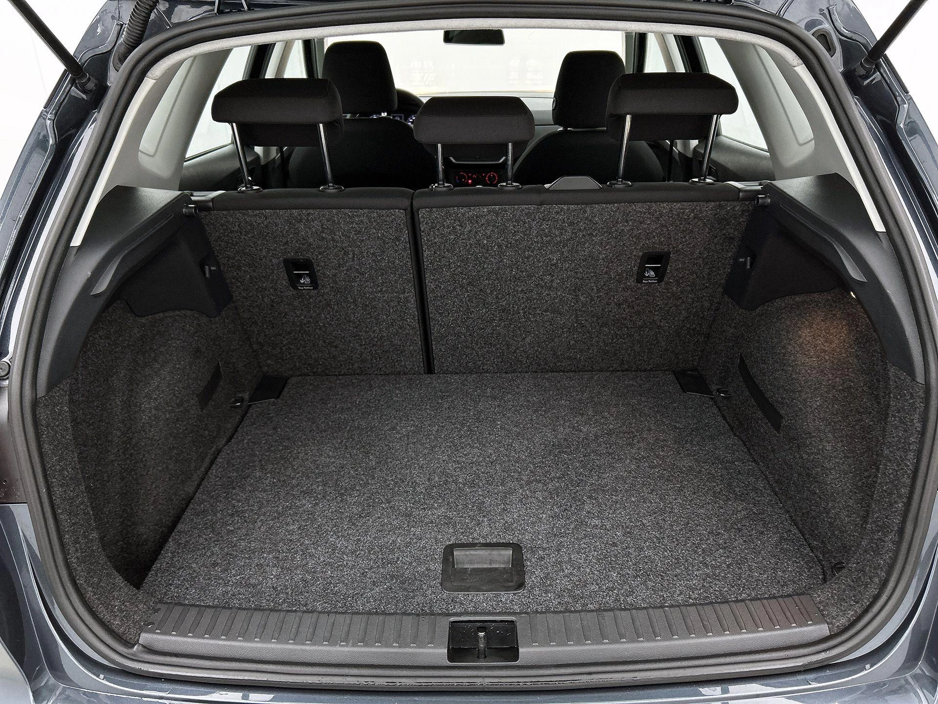 SEAT-Arona-image-23