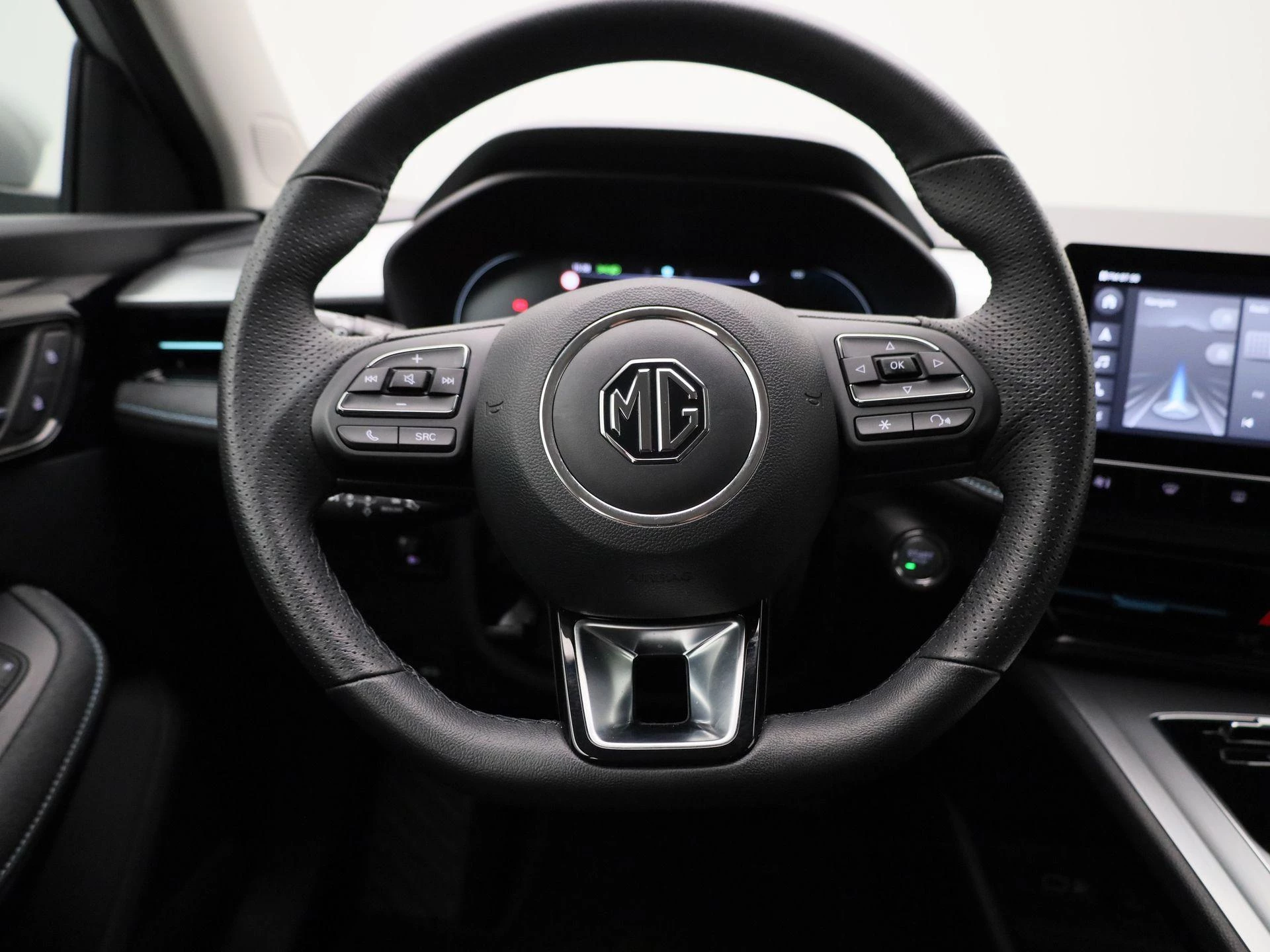 MG MG5