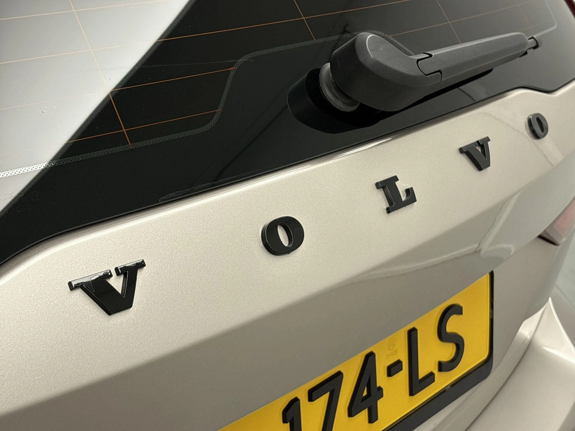 Volvo-V60-image-21