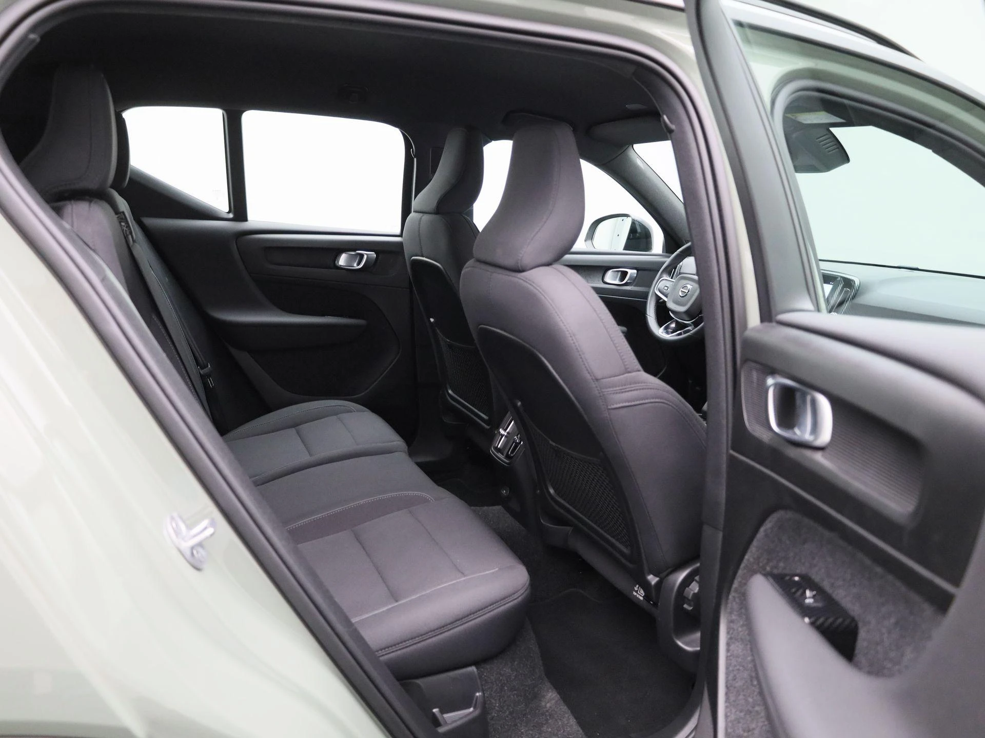 Volvo-XC40-image-35