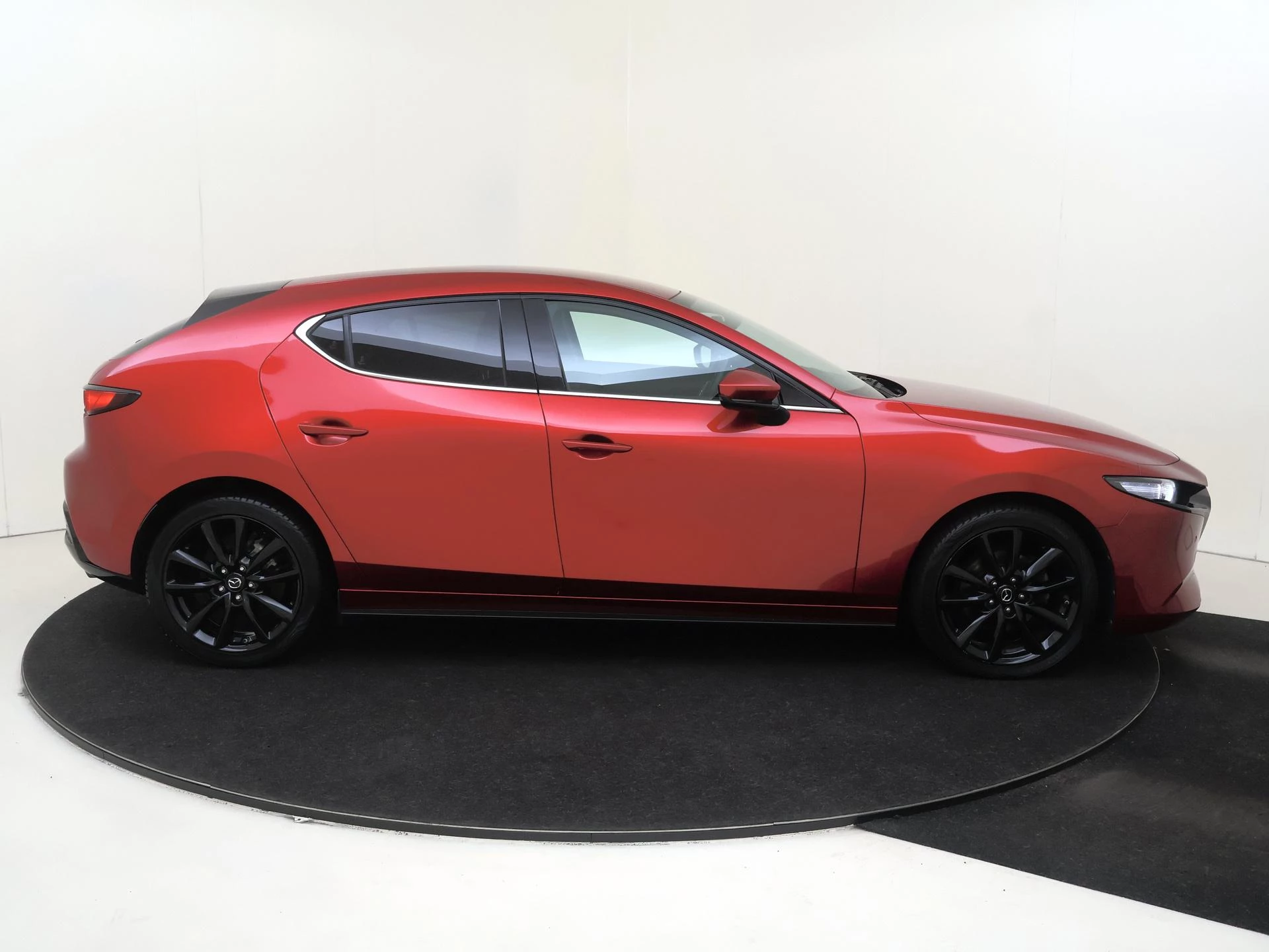 Mazda-3-image-8