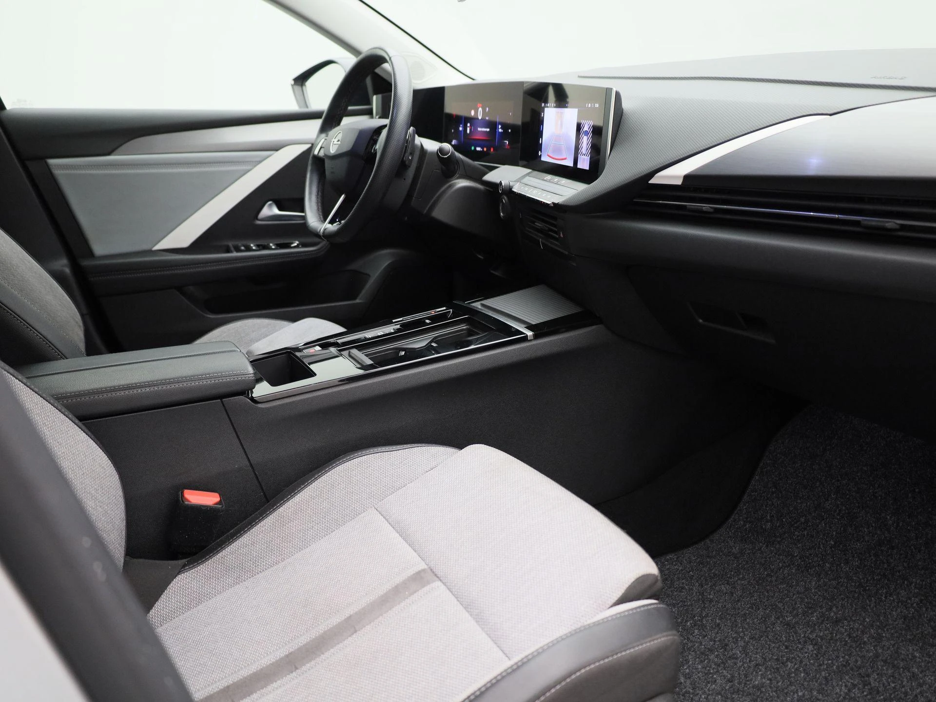 Opel-Astra-image-34