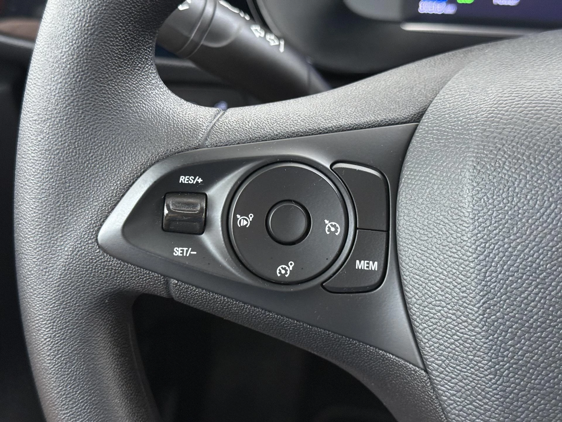 Opel-Corsa-e-image-10