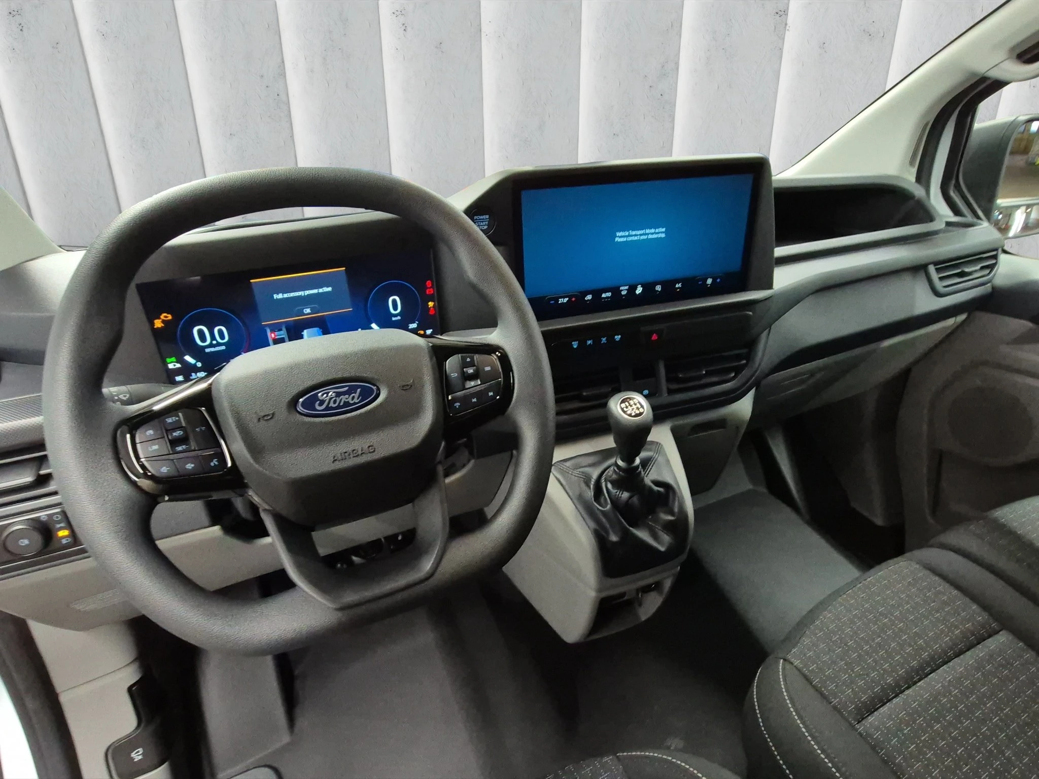 Ford-Transit Custom-image-11