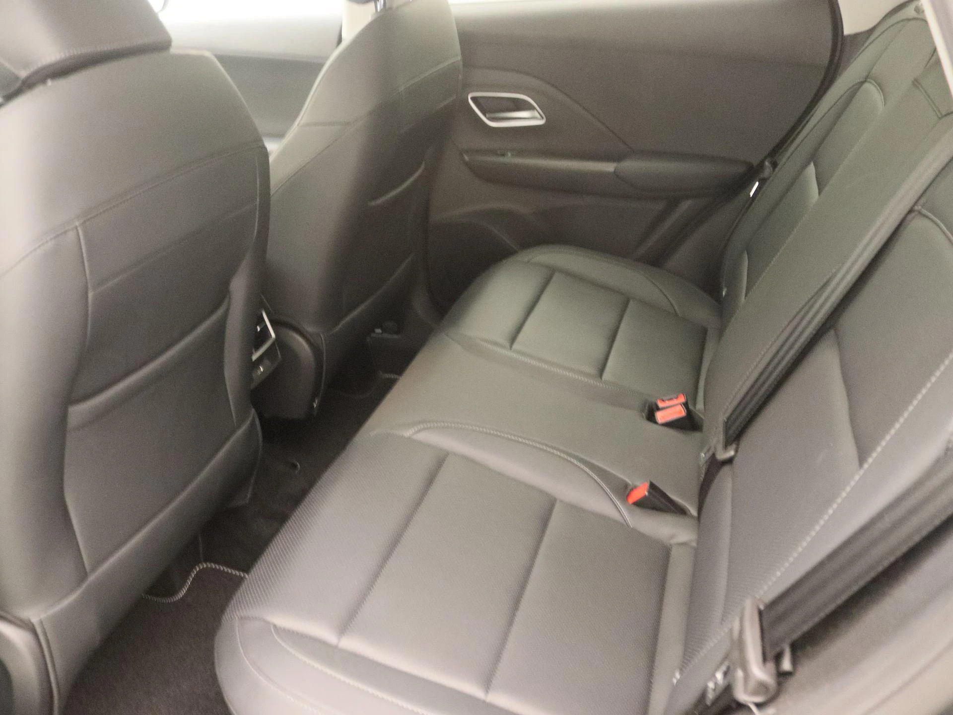 MG-ZS-image-12