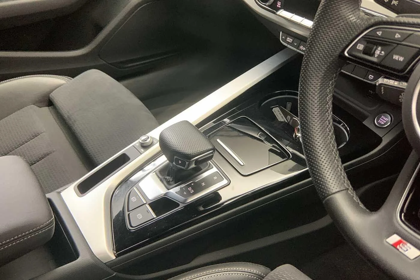 Audi-A4-image-6