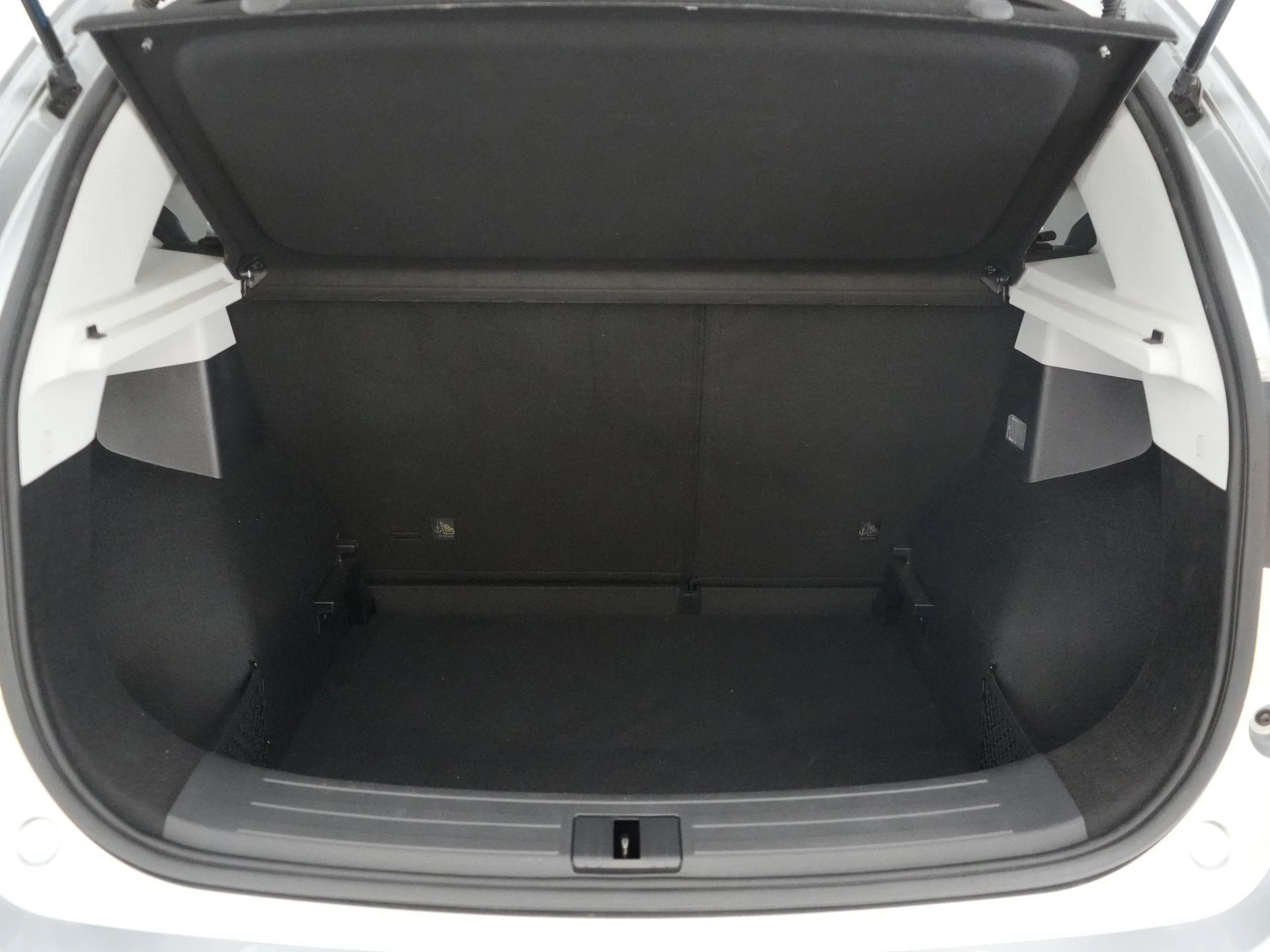 MG-ZS-image-15