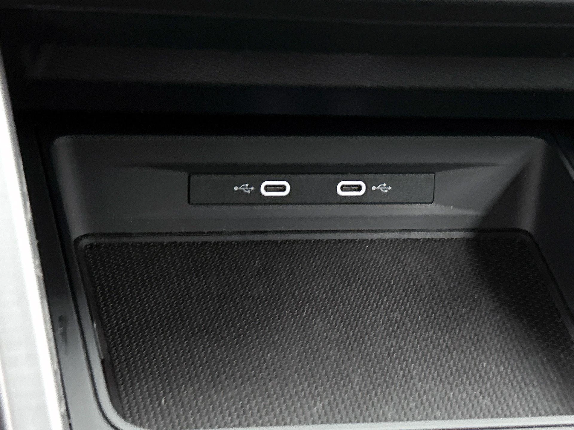 SEAT-Leon-image-32