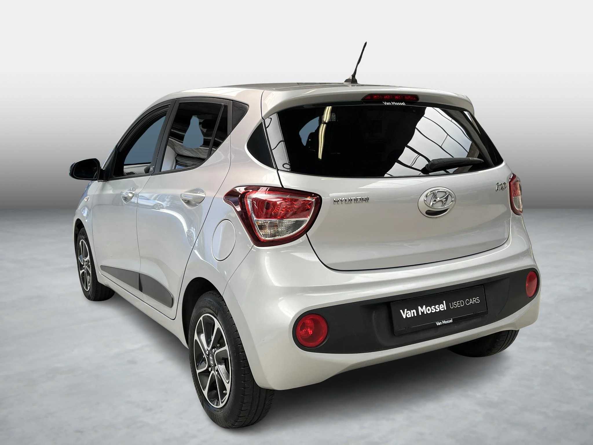 Hyundai i10 1.0 Aut. Launch Edition
