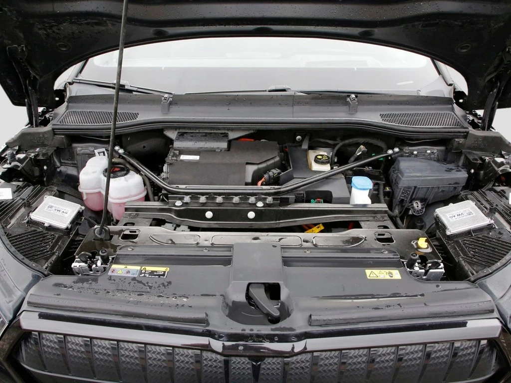 Škoda-Enyaq iV-image-6