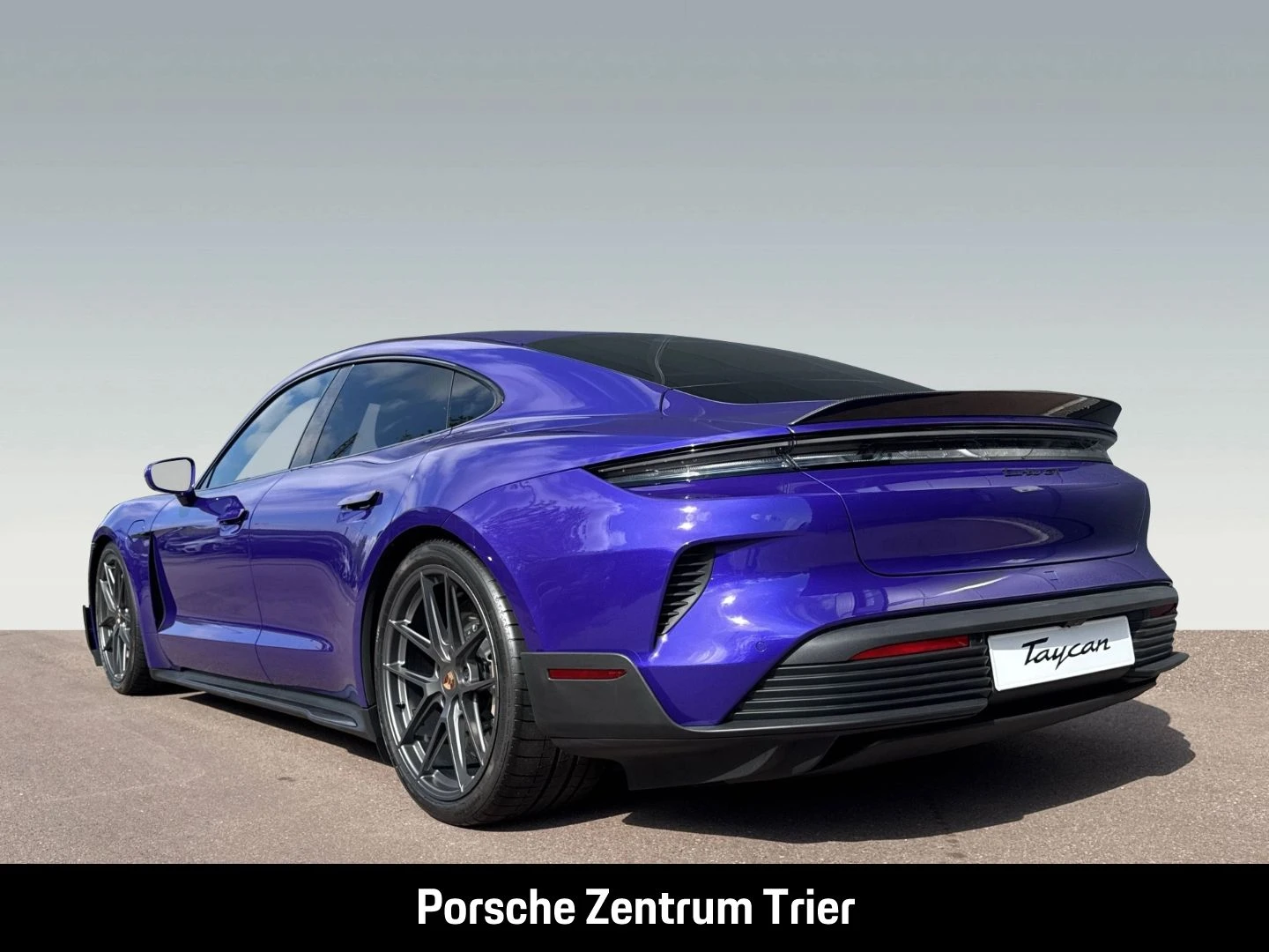 Porsche-Taycan-image-2