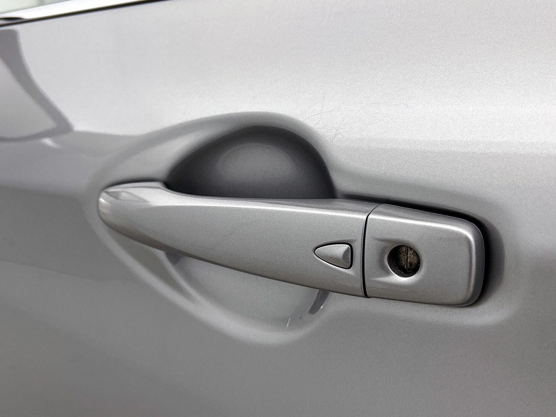 Nissan-QASHQAI-image-14