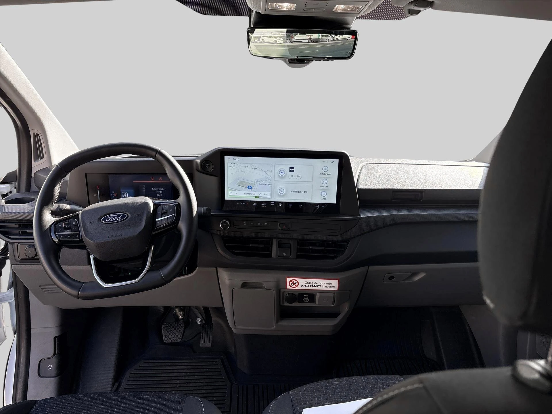 Ford-Transit Custom-image-12