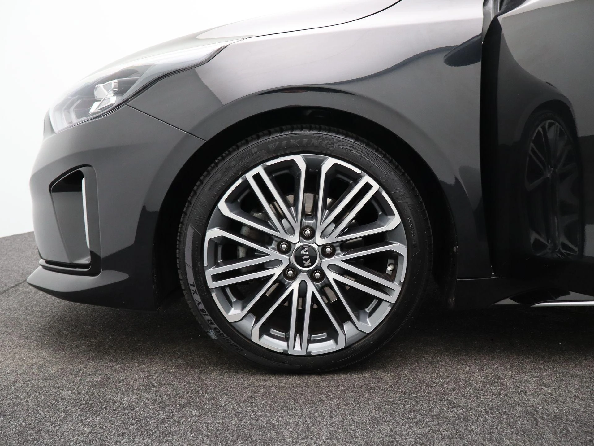 Kia-ProCeed-image-18