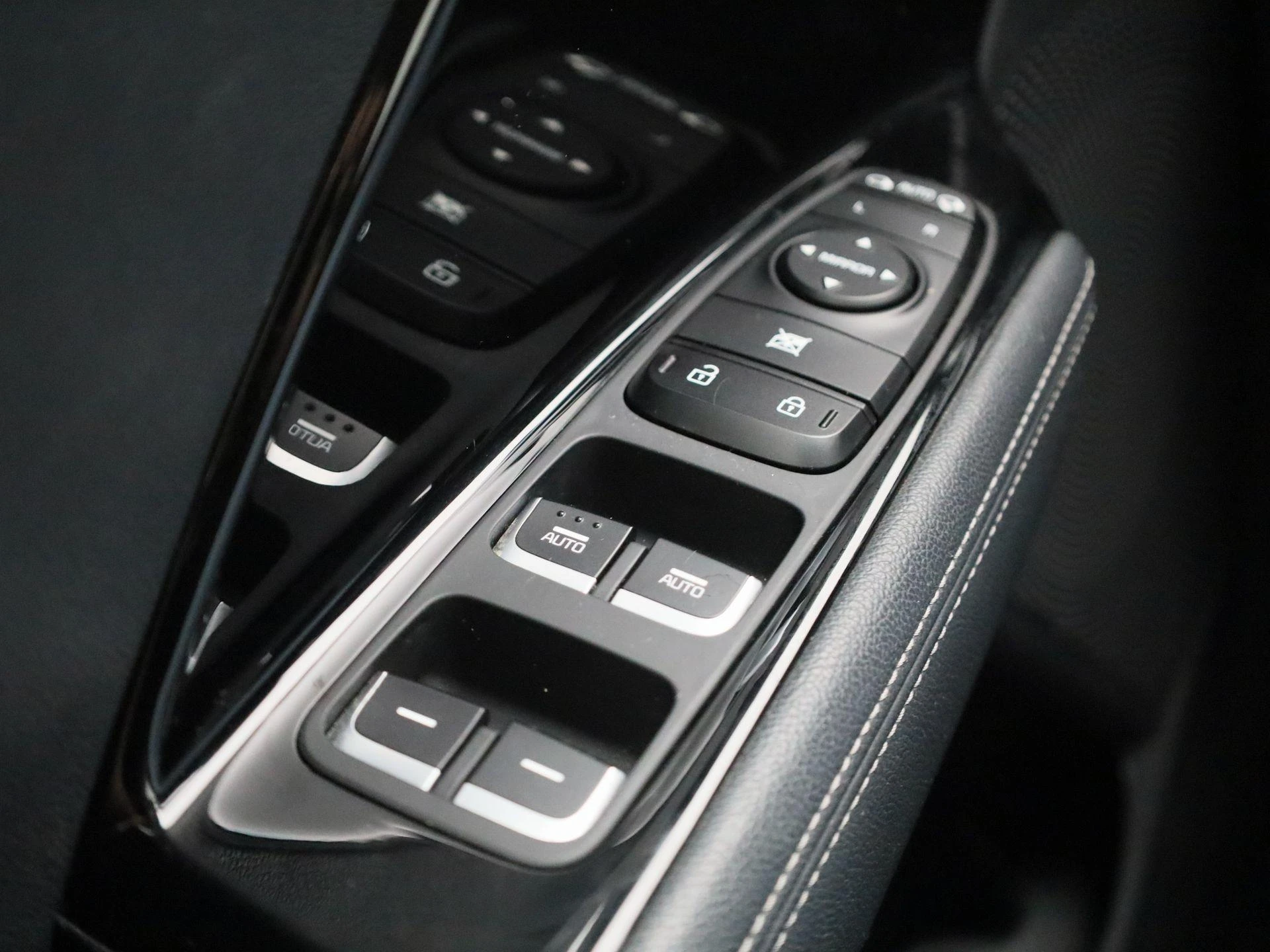 Kia-Niro-image-26