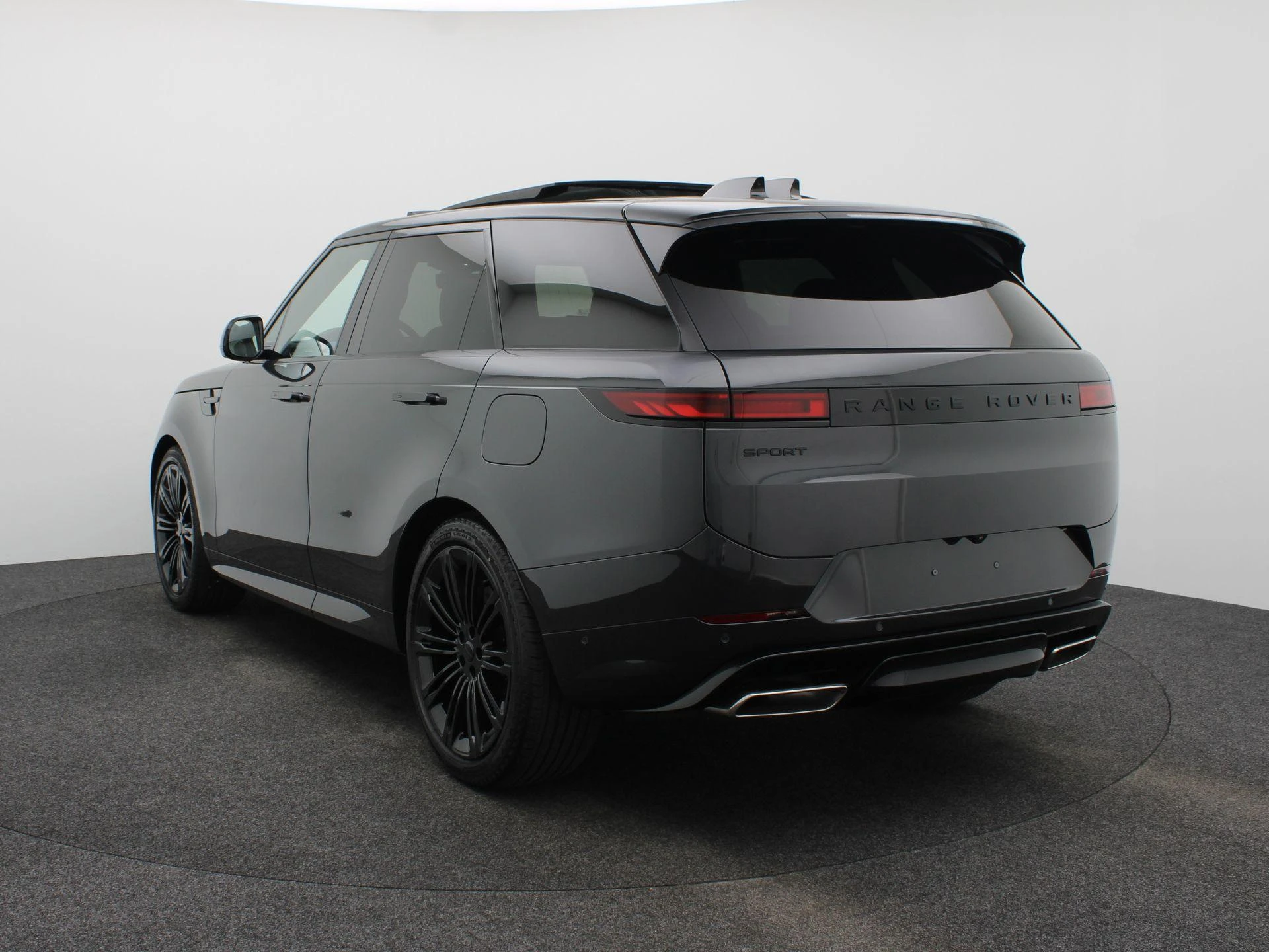 Land Rover-Range Rover Sport-image-2