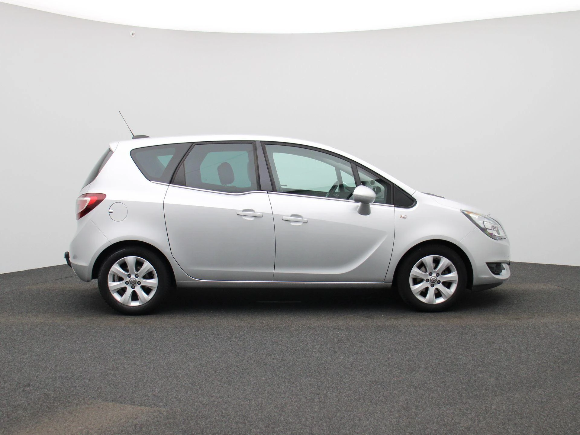 Opel-Meriva-image-5