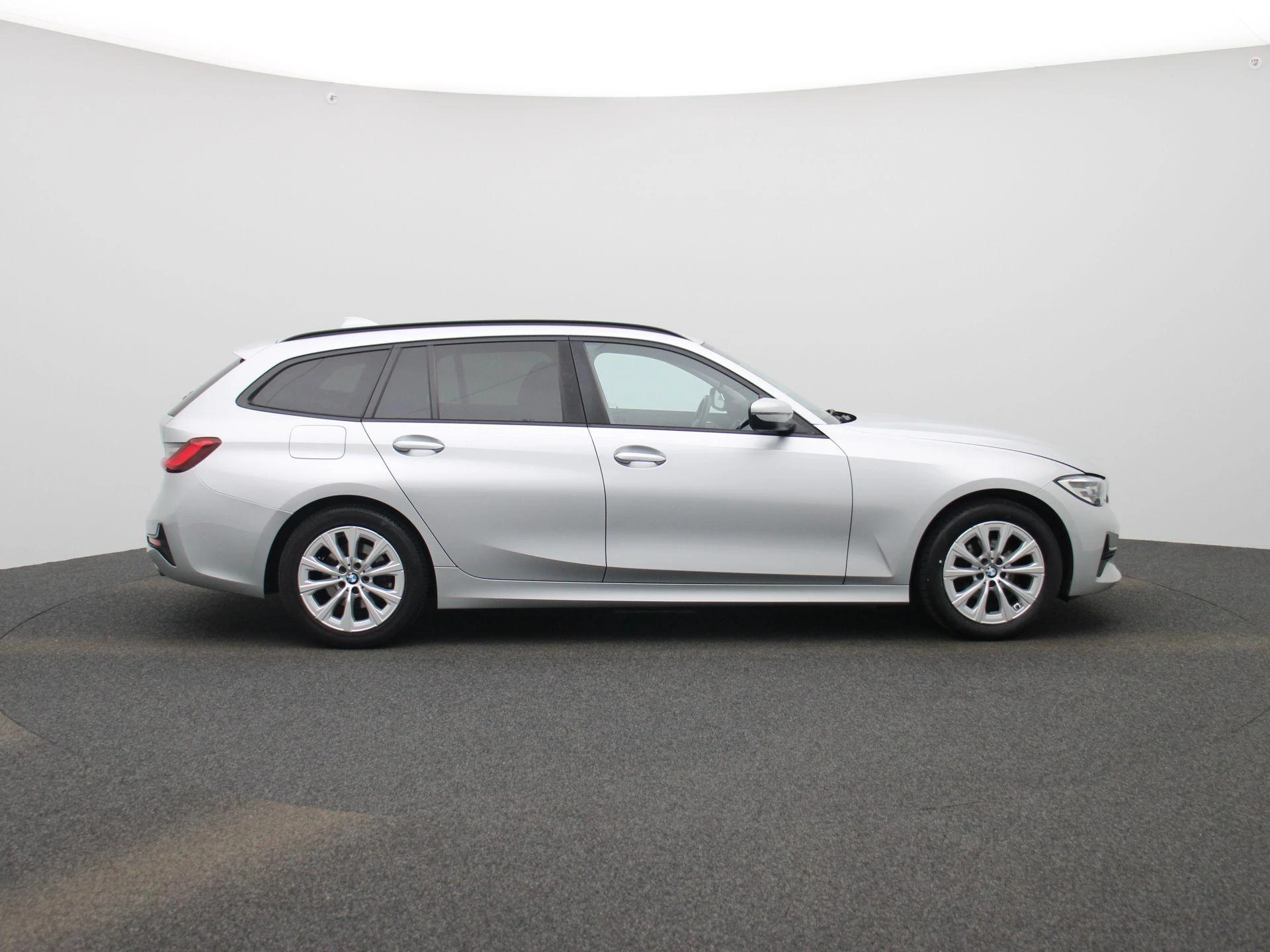BMW 3 Reeks Touring 318dA (110 kW)