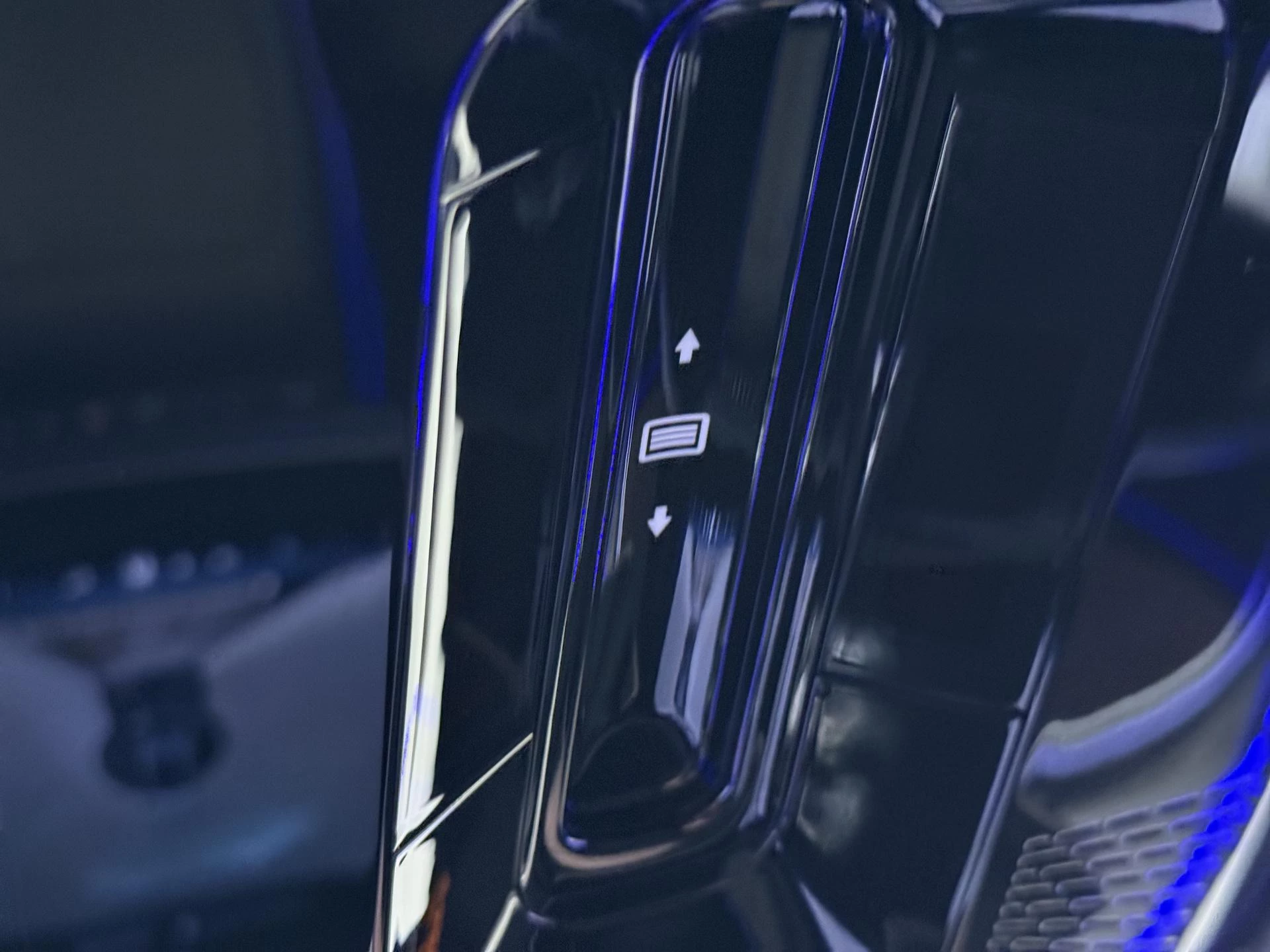 Mercedes-Benz-E-Klasse-image-22