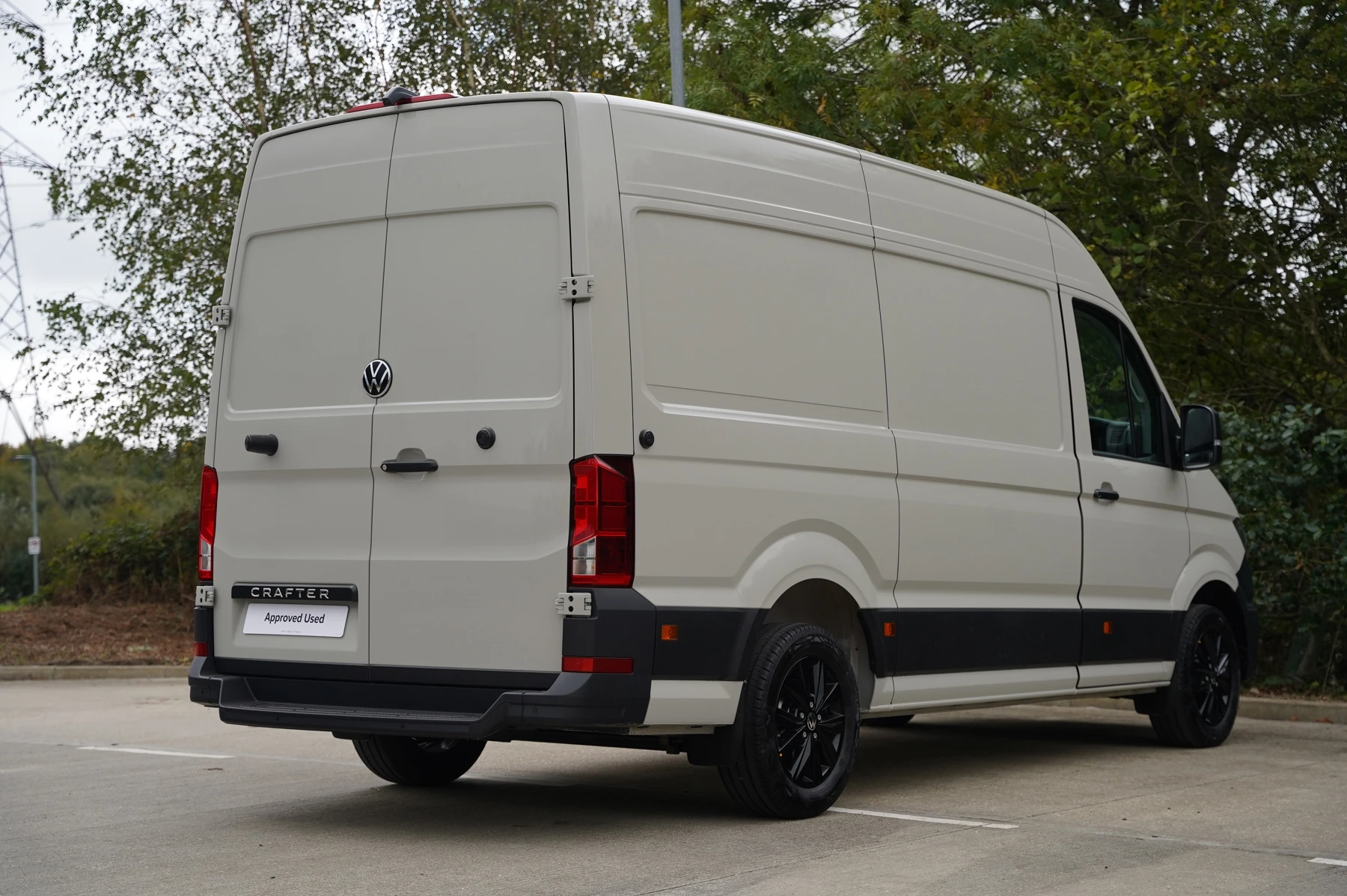 Volkswagen-Crafter-image-13