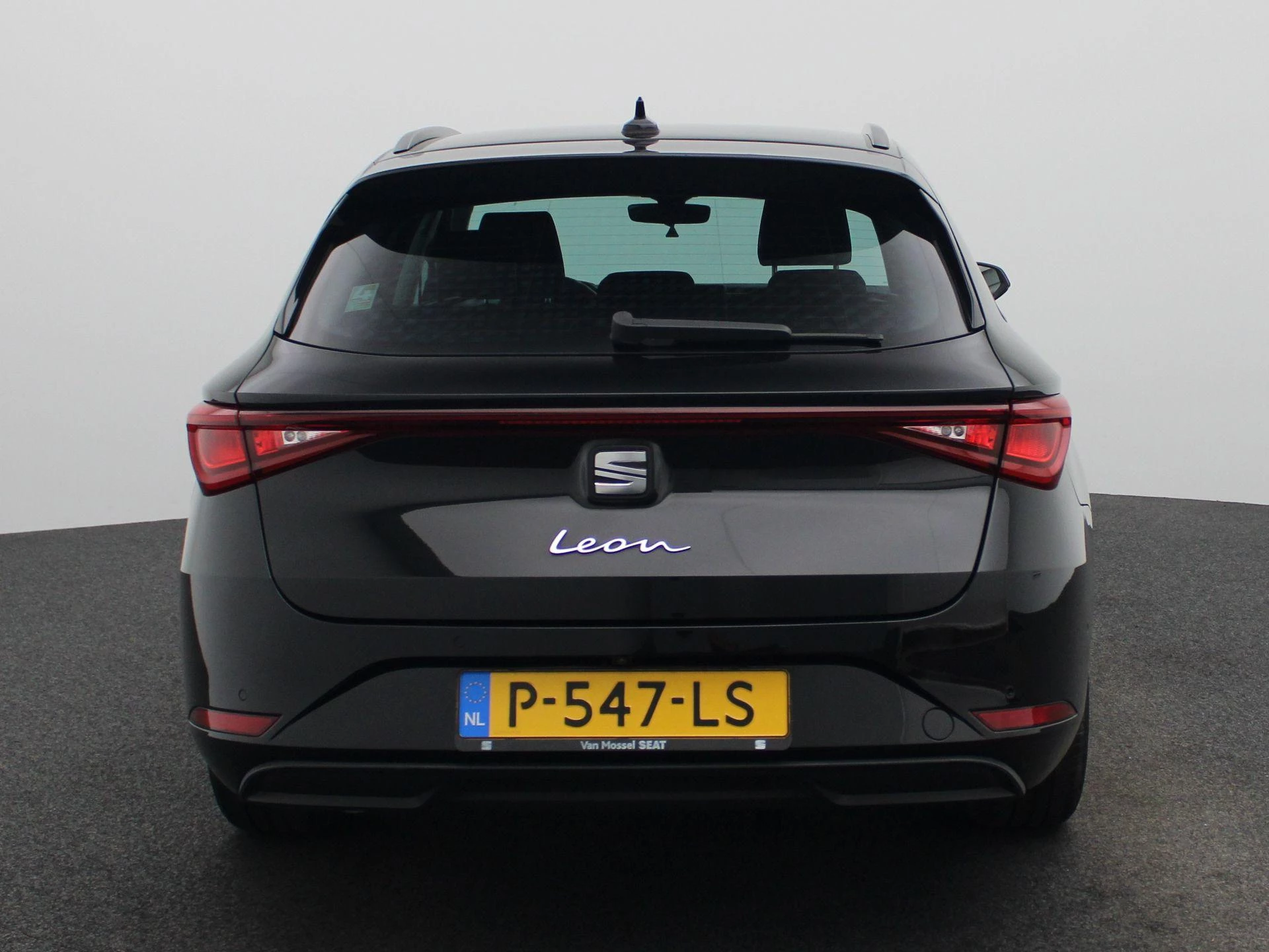 SEAT-Leon-image-4