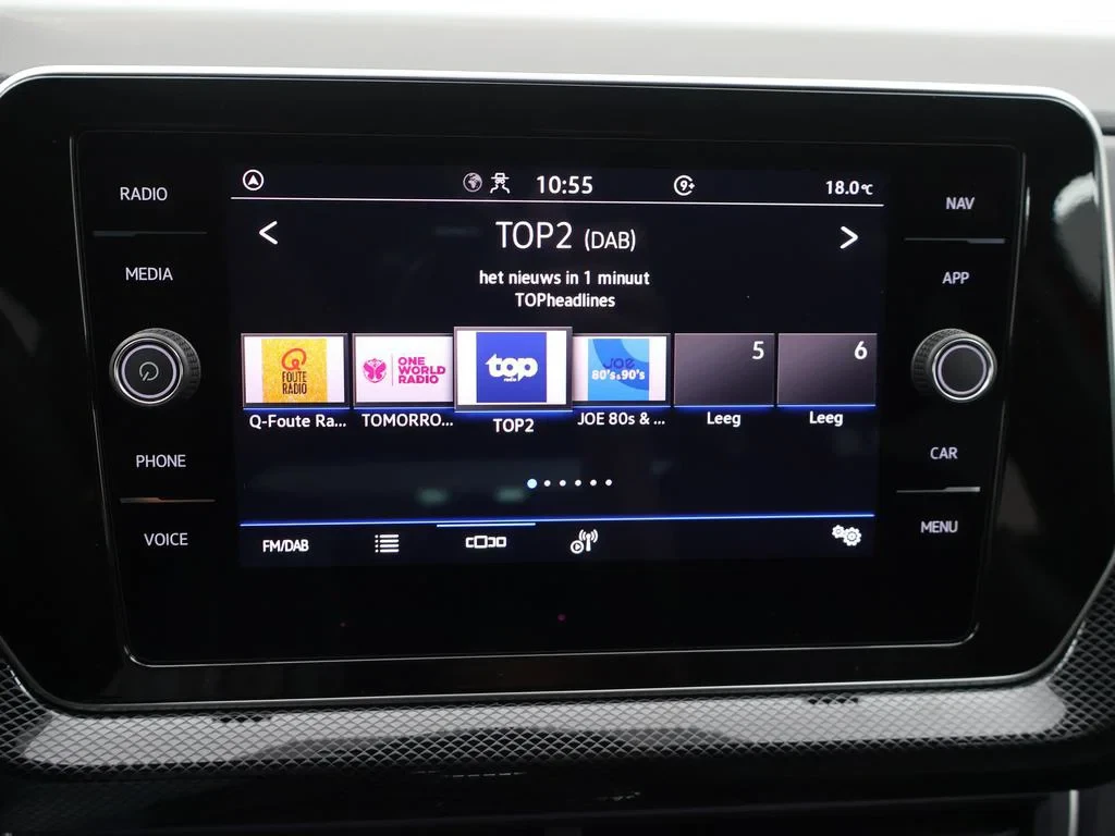Volkswagen-T-Cross-image-19