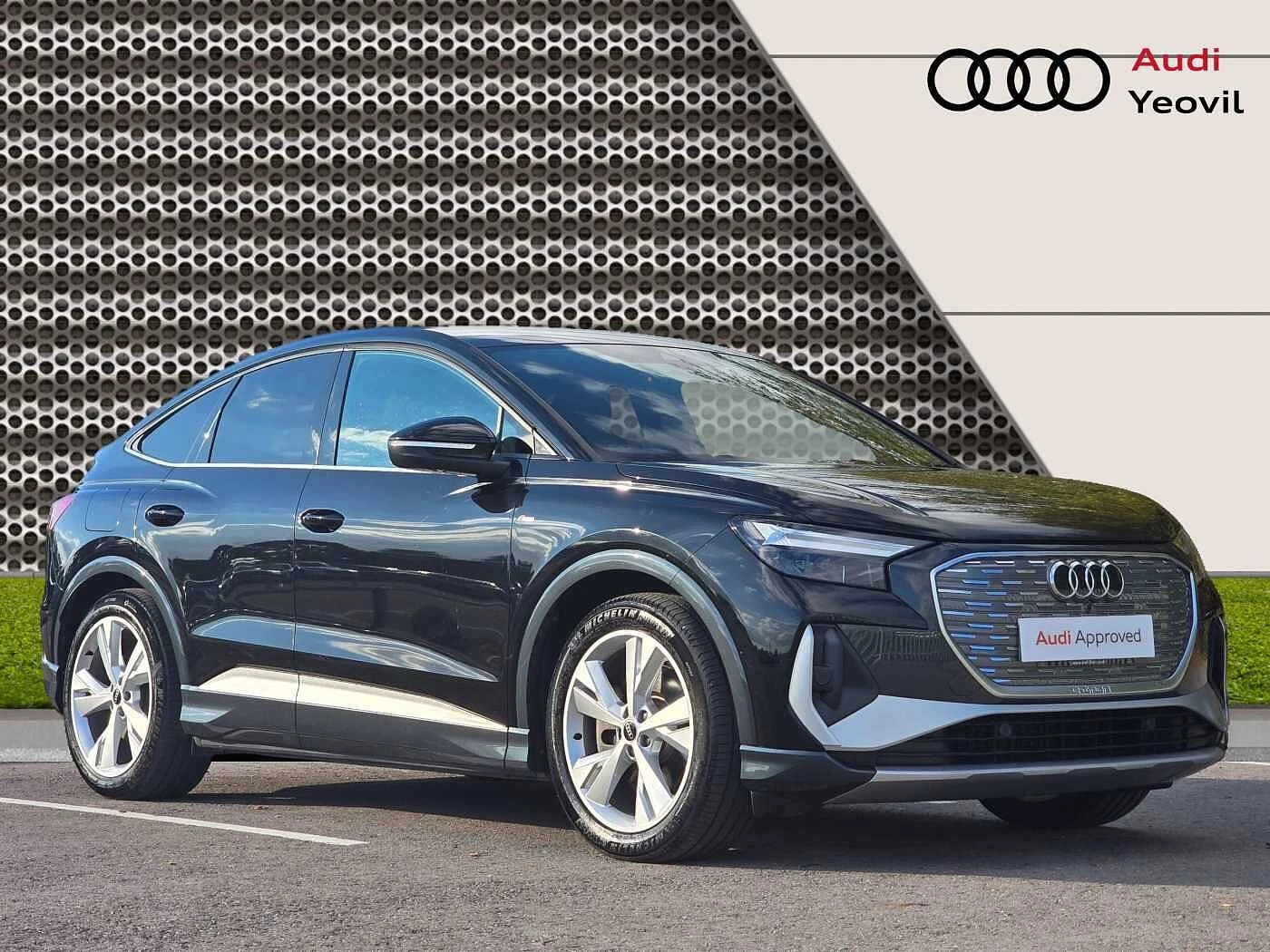 Audi-Q4 Sportback e-tron-image-14