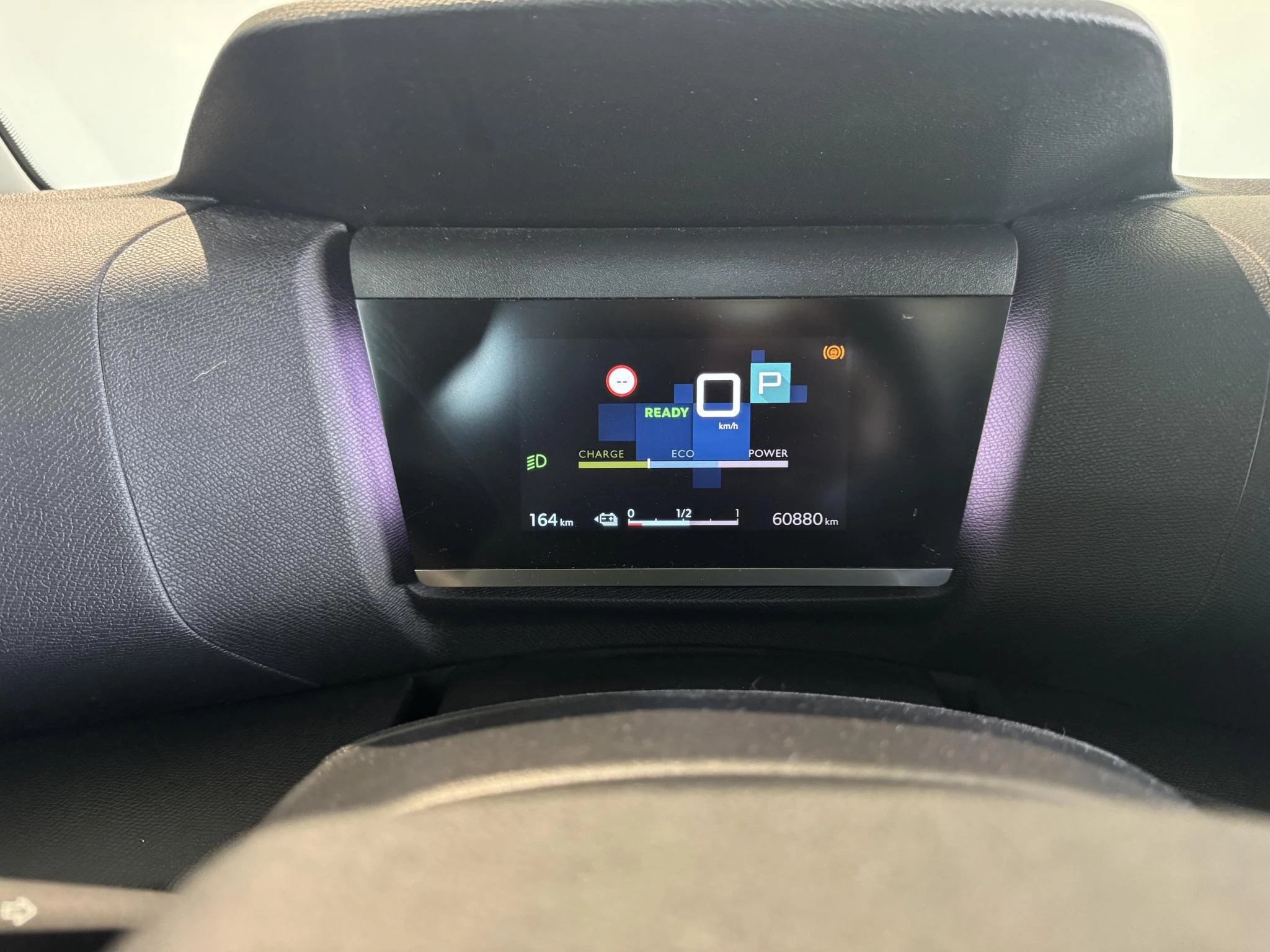 Citroën-ë-C4 X-image-17