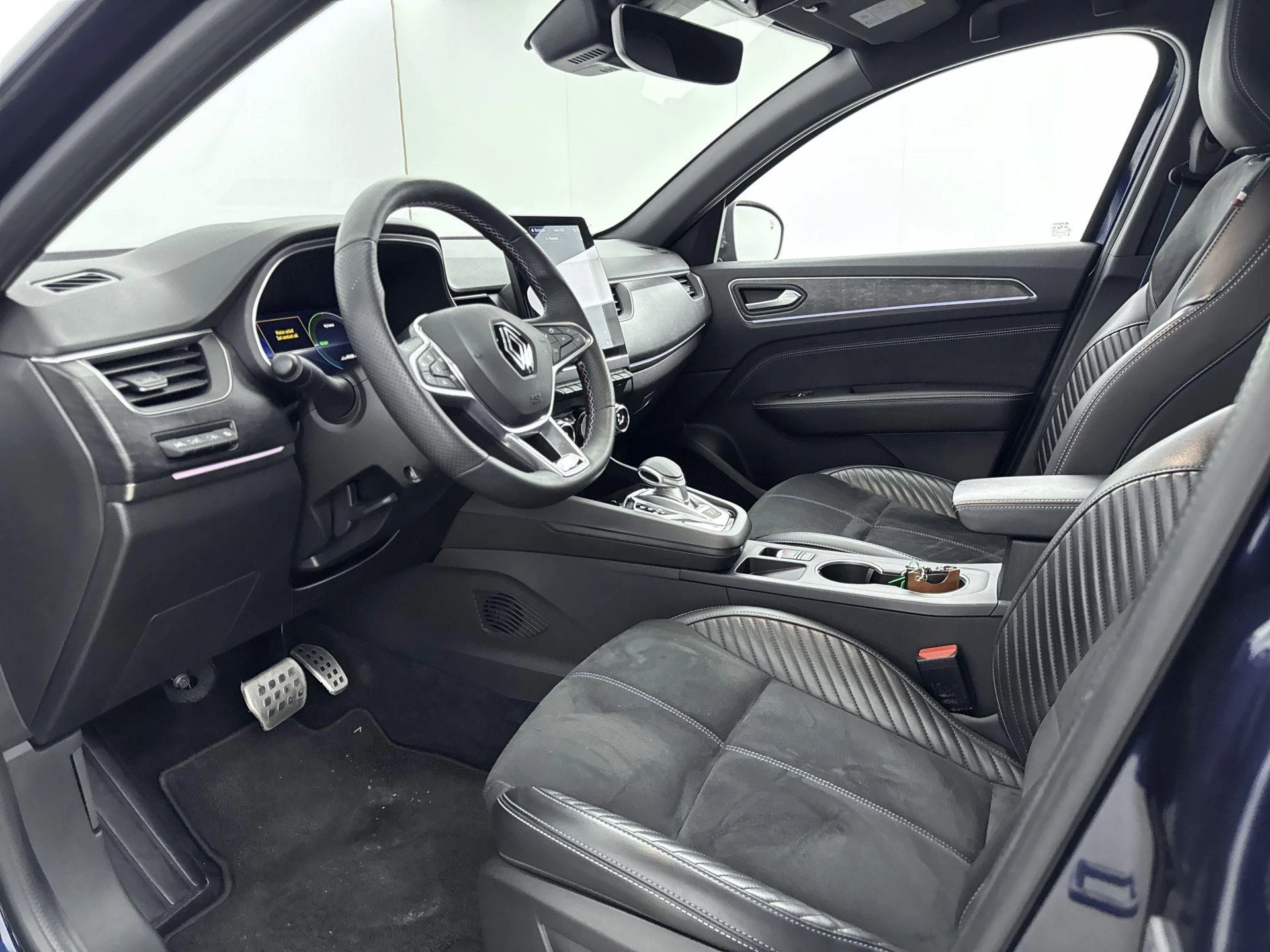 Renault-Arkana-image-7