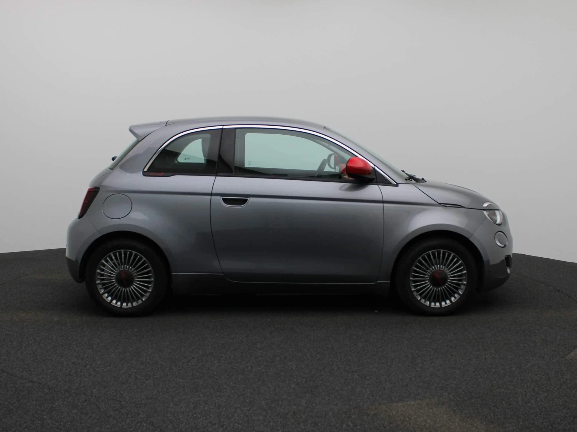 Fiat-500e-image-4