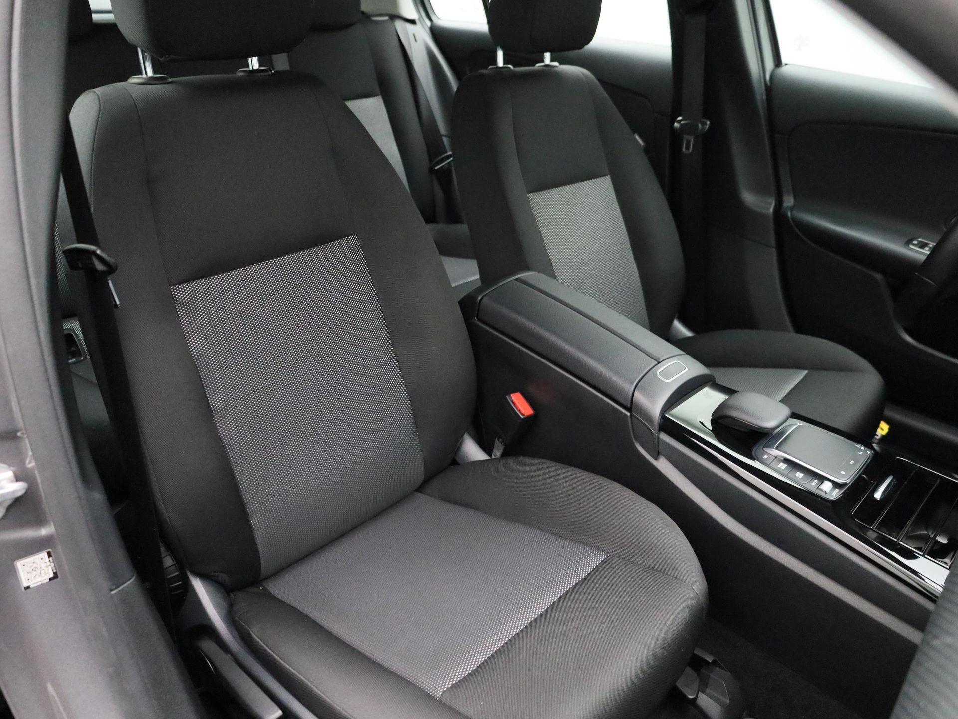 Mercedes-Benz A-Klasse A 180 d Business Line